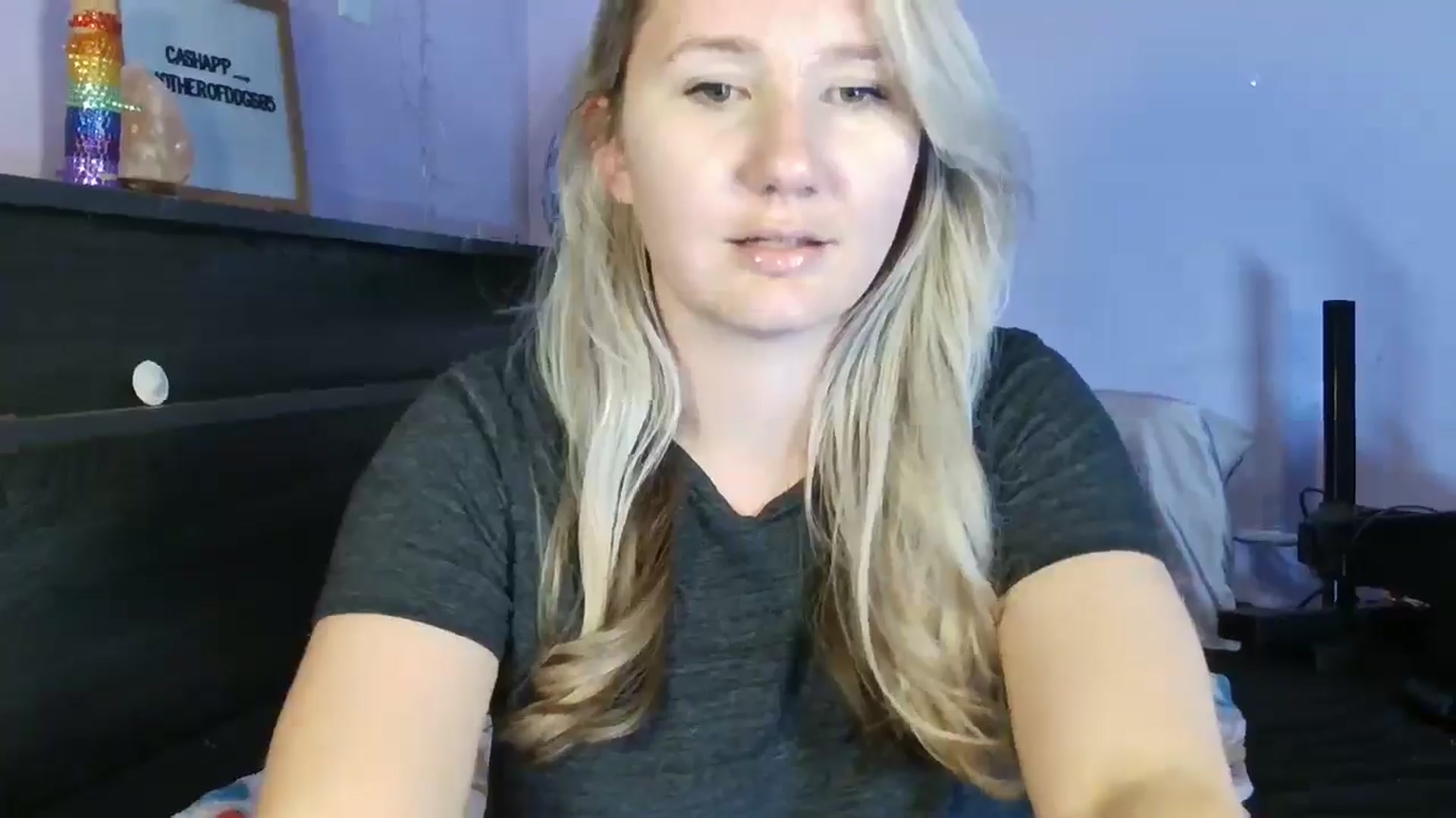 Gallery image thumbnail from EmmaHaze's myfreecams stream on, 03/12/2025, 03:35 image 10 of 20