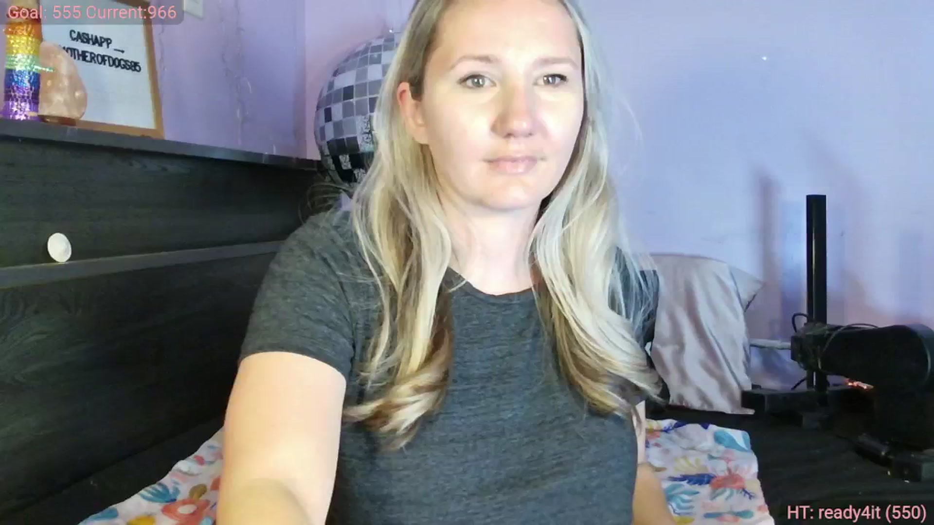 Gallery image thumbnail from EmmaHaze's myfreecams stream on, 03/12/2025, 04:53 image 7 of 20
