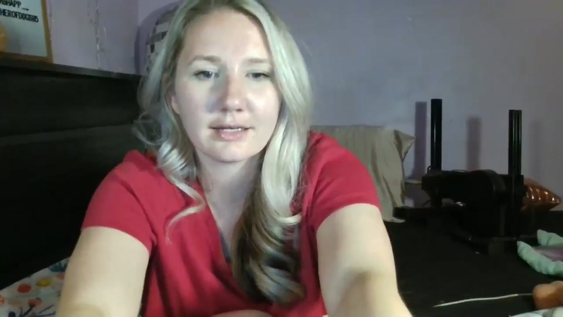 Gallery image thumbnail from EmmaHaze's myfreecams stream on, 03/13/2025, 05:04 image 15 of 20
