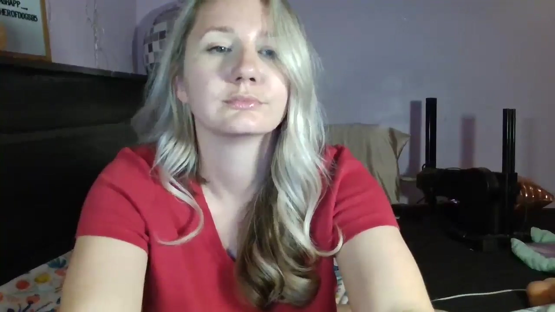 Gallery image thumbnail from EmmaHaze's myfreecams stream on, 03/13/2025, 05:04 image 5 of 20