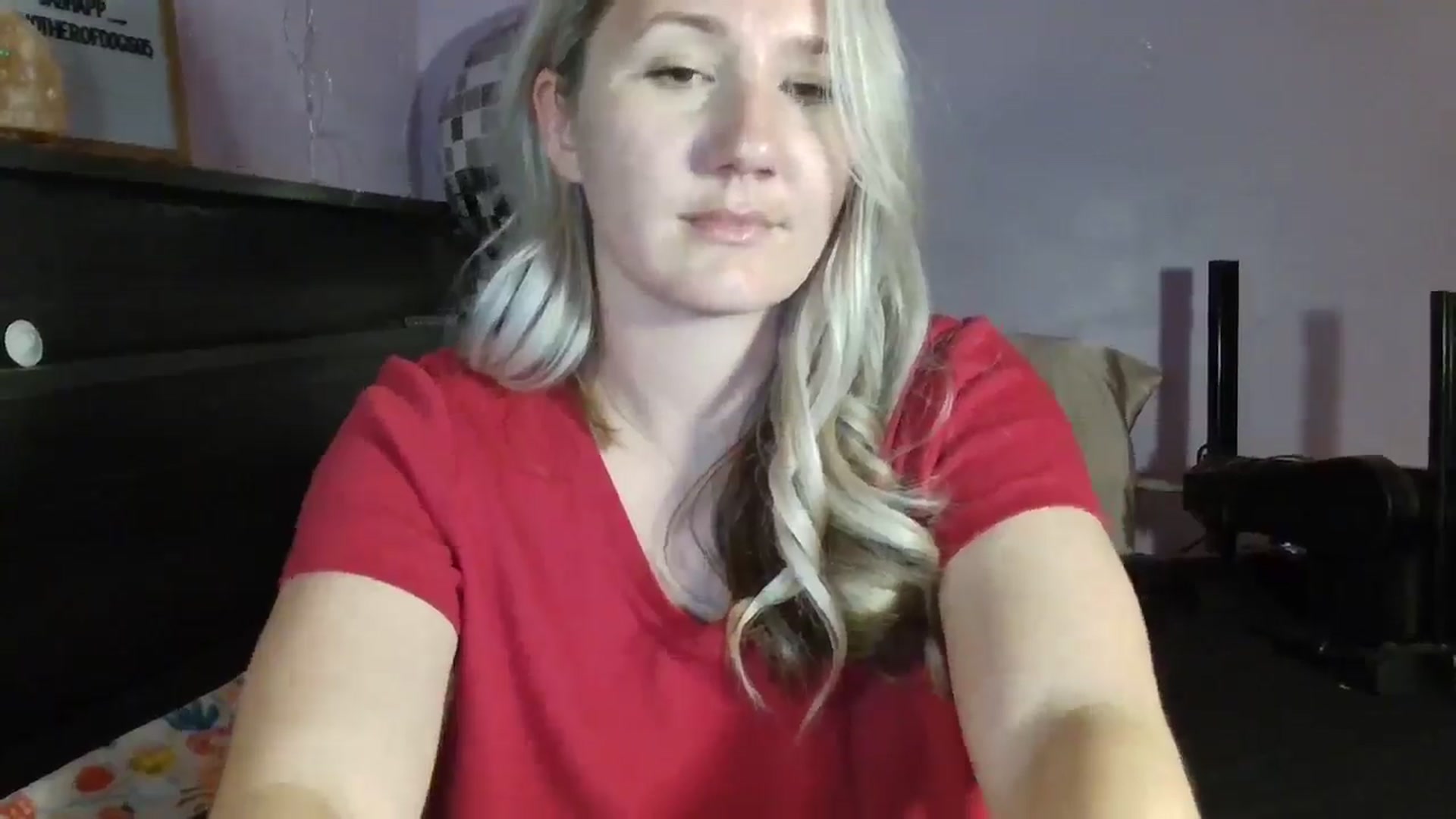 Gallery image thumbnail from EmmaHaze's myfreecams stream on, 03/13/2025, 05:26 image 13 of 20
