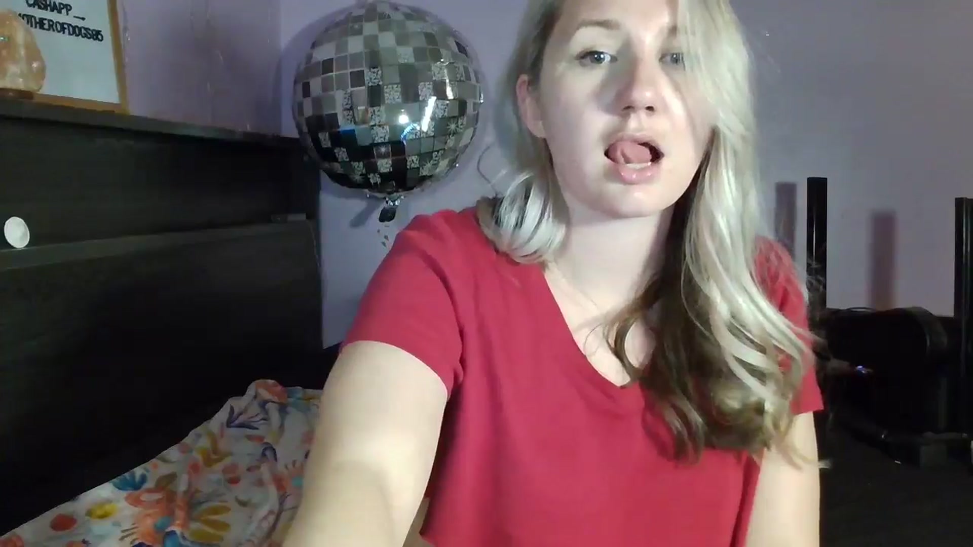 Gallery image thumbnail from EmmaHaze's myfreecams stream on, 03/13/2025, 05:26 image 14 of 20