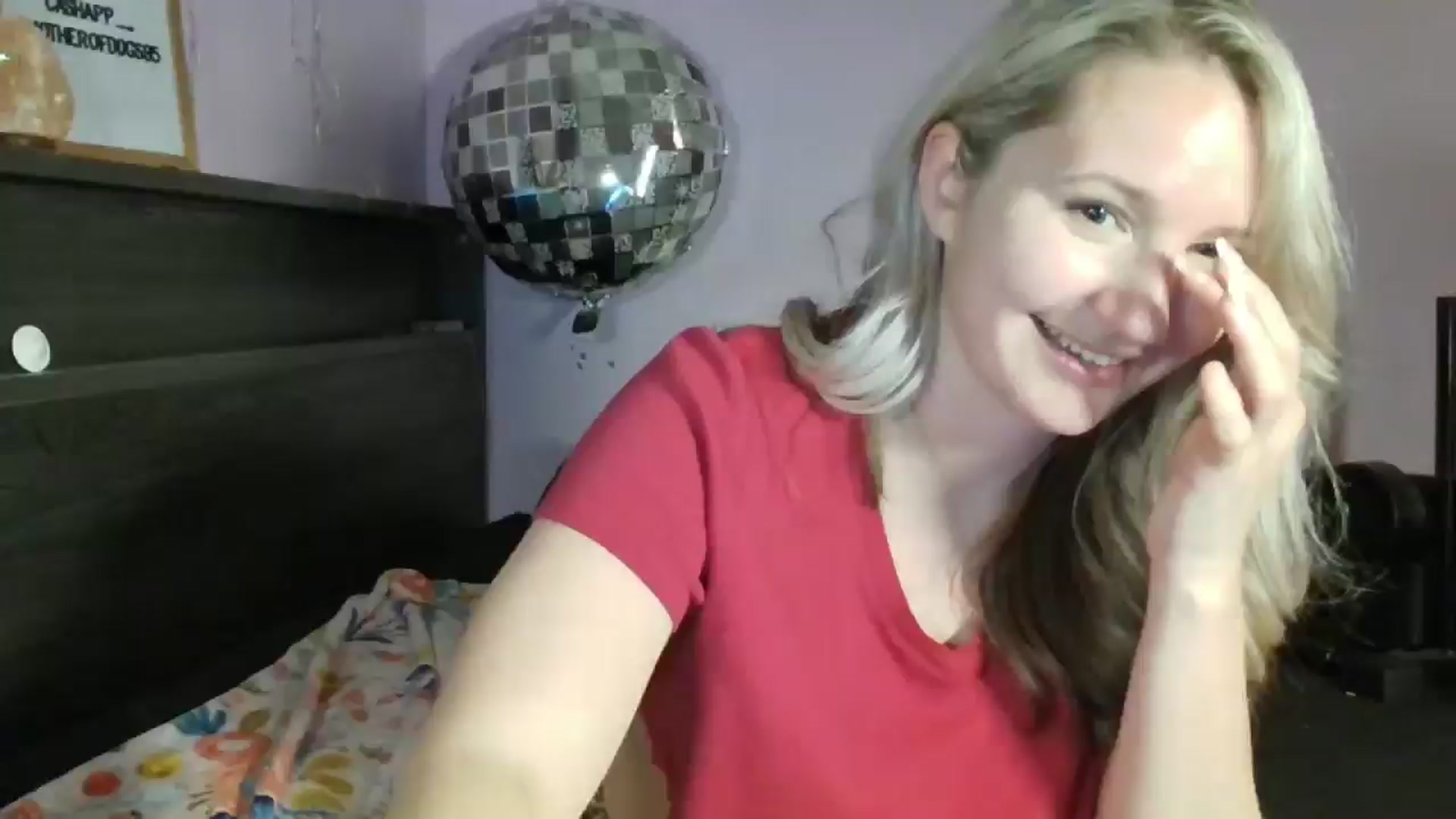 Gallery image thumbnail from EmmaHaze's myfreecams stream on, 03/13/2025, 05:26 image 11 of 20