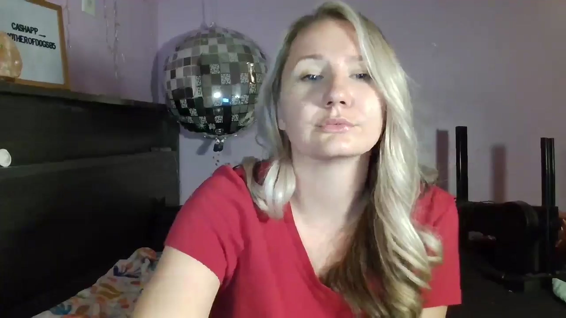 Gallery image thumbnail from EmmaHaze's myfreecams stream on, 03/13/2025, 05:50 image 13 of 20