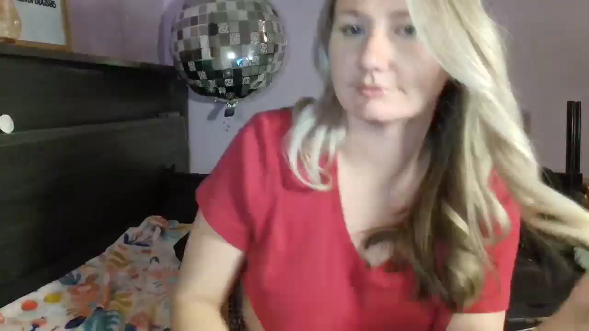 Gallery image thumbnail from EmmaHaze's myfreecams stream on, 03/13/2025, 05:50 image 17 of 20