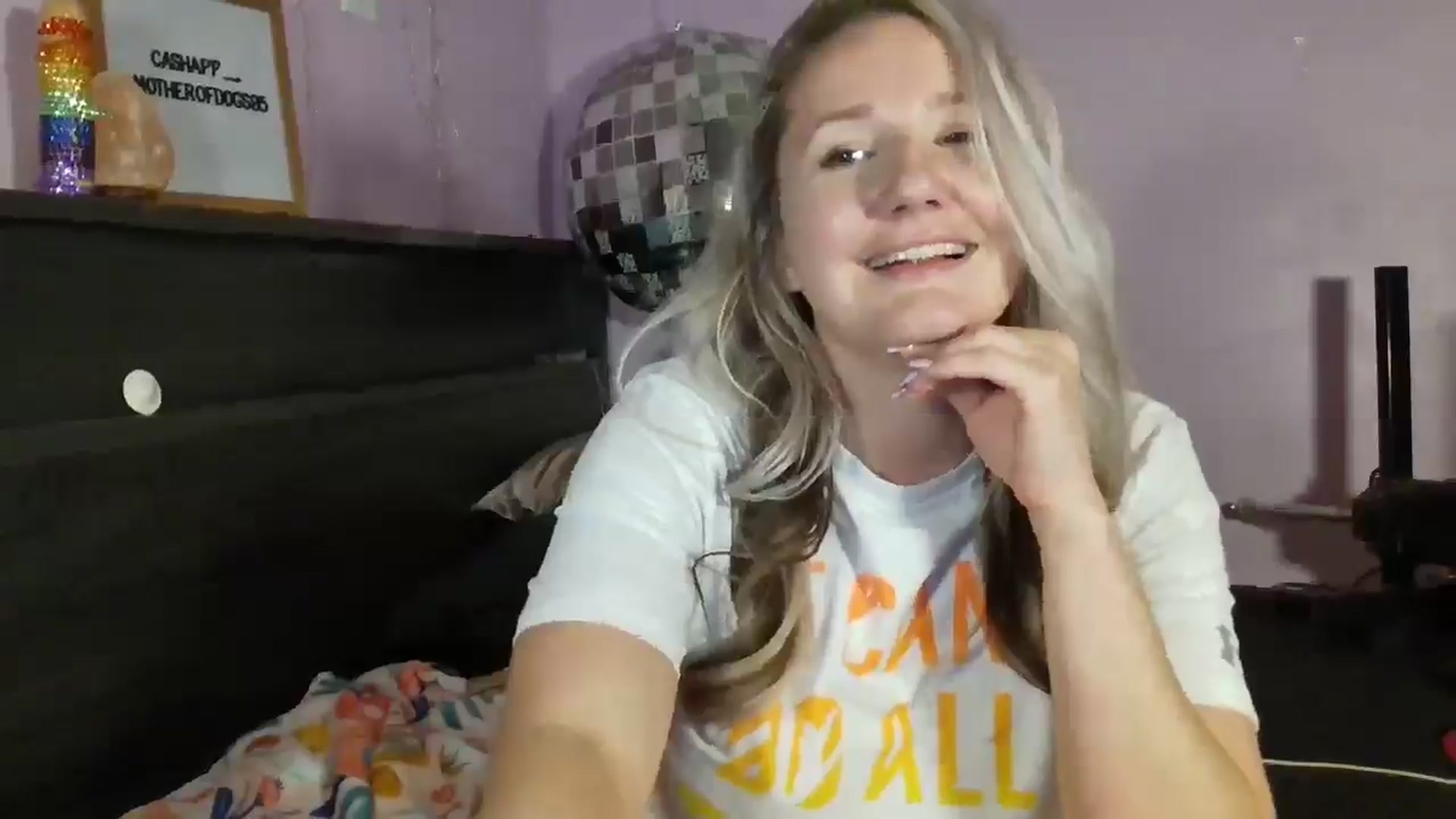 Gallery image thumbnail from EmmaHaze's myfreecams stream on, 03/17/2025, 05:29 image 2 of 20