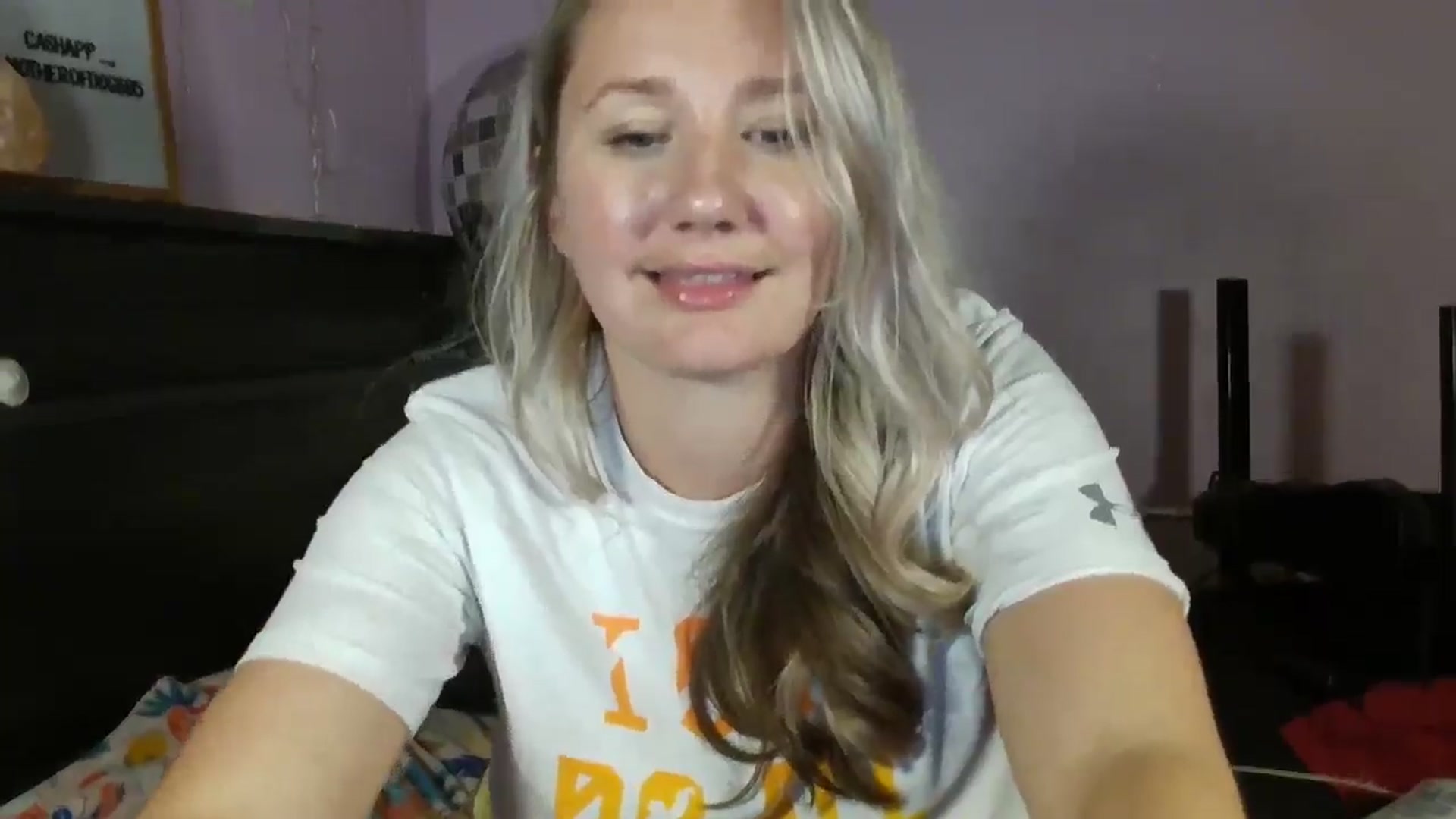 Gallery image thumbnail from EmmaHaze's myfreecams stream on, 03/17/2025, 05:29 image 19 of 20