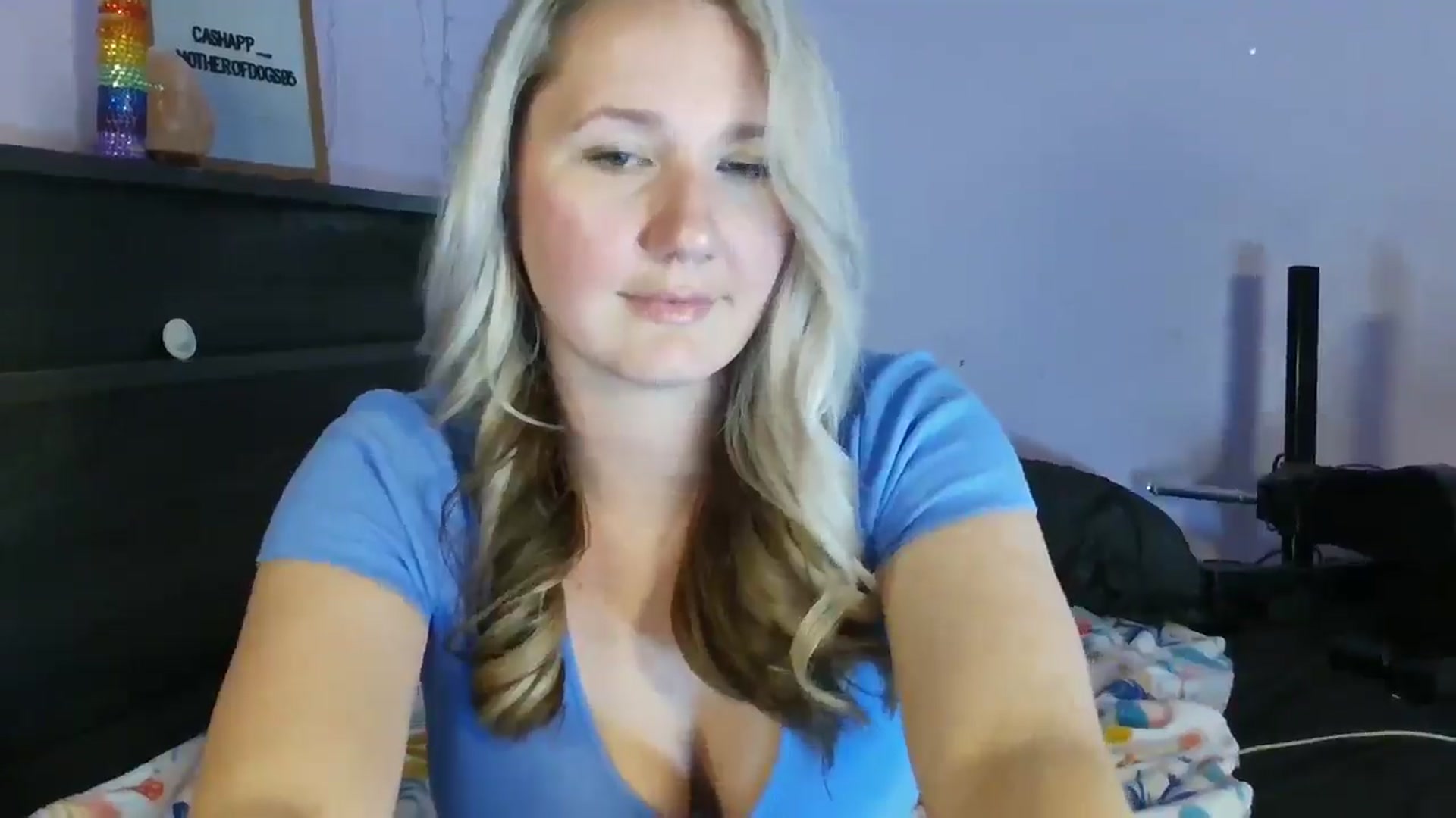 Gallery image thumbnail from EmmaHaze's myfreecams stream on, 03/19/2025, 03:10 image 2 of 20