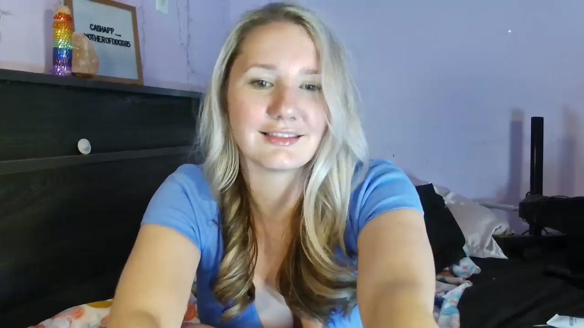Gallery image thumbnail from EmmaHaze's myfreecams stream on, 03/19/2025, 05:11 image 5 of 20