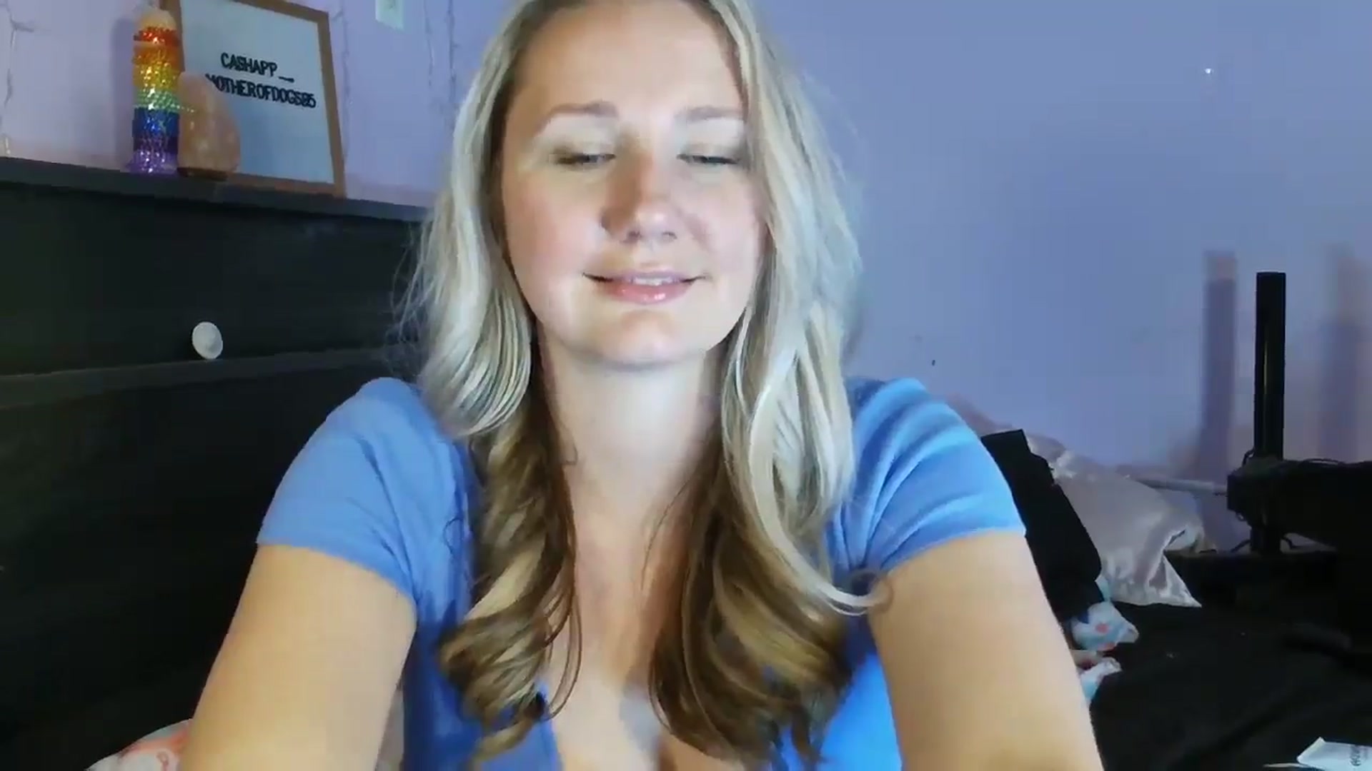 Gallery image thumbnail from EmmaHaze's myfreecams stream on, 03/19/2025, 05:11 image 7 of 20