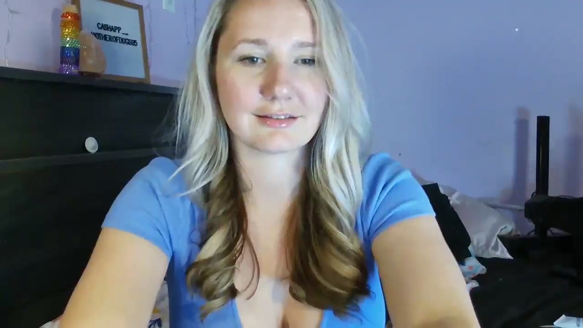 Gallery image thumbnail from EmmaHaze's myfreecams stream on, 03/19/2025, 05:11 image 13 of 20