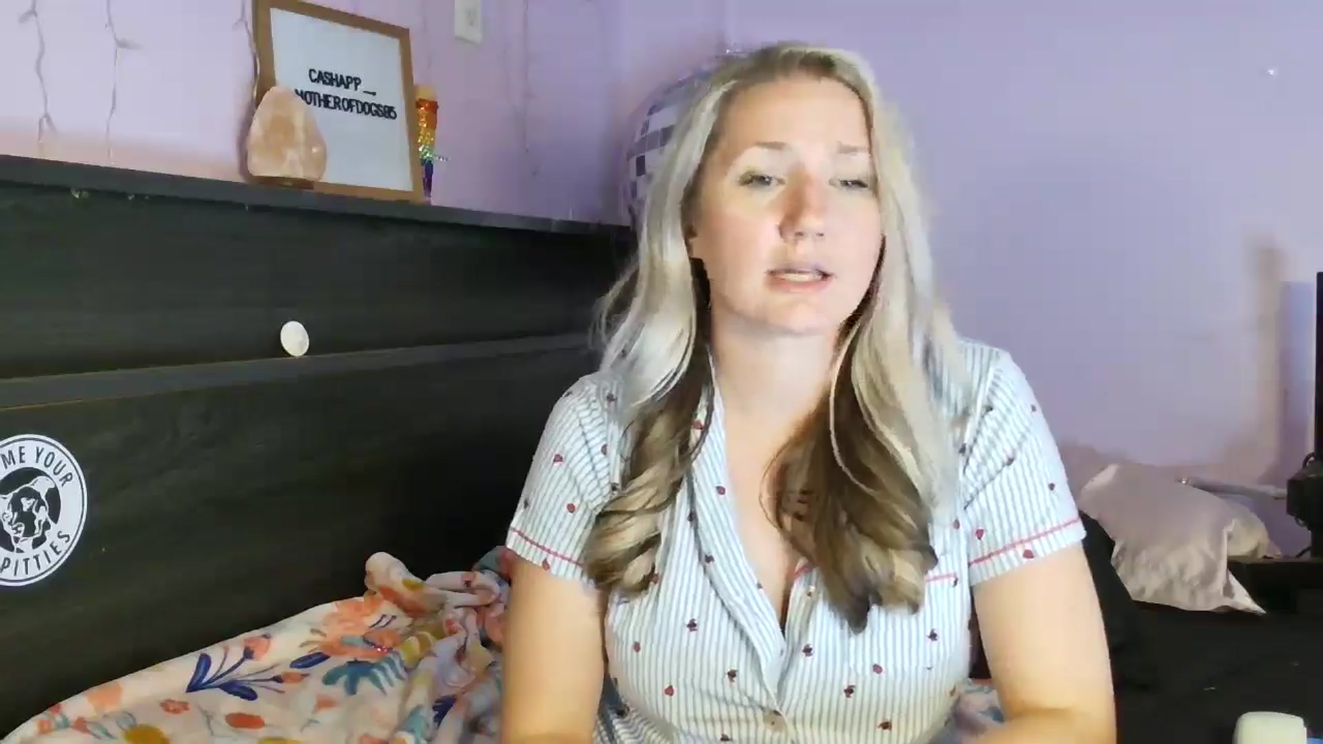 Gallery image thumbnail from EmmaHaze's myfreecams stream on, 03/20/2025, 05:42 image 9 of 20