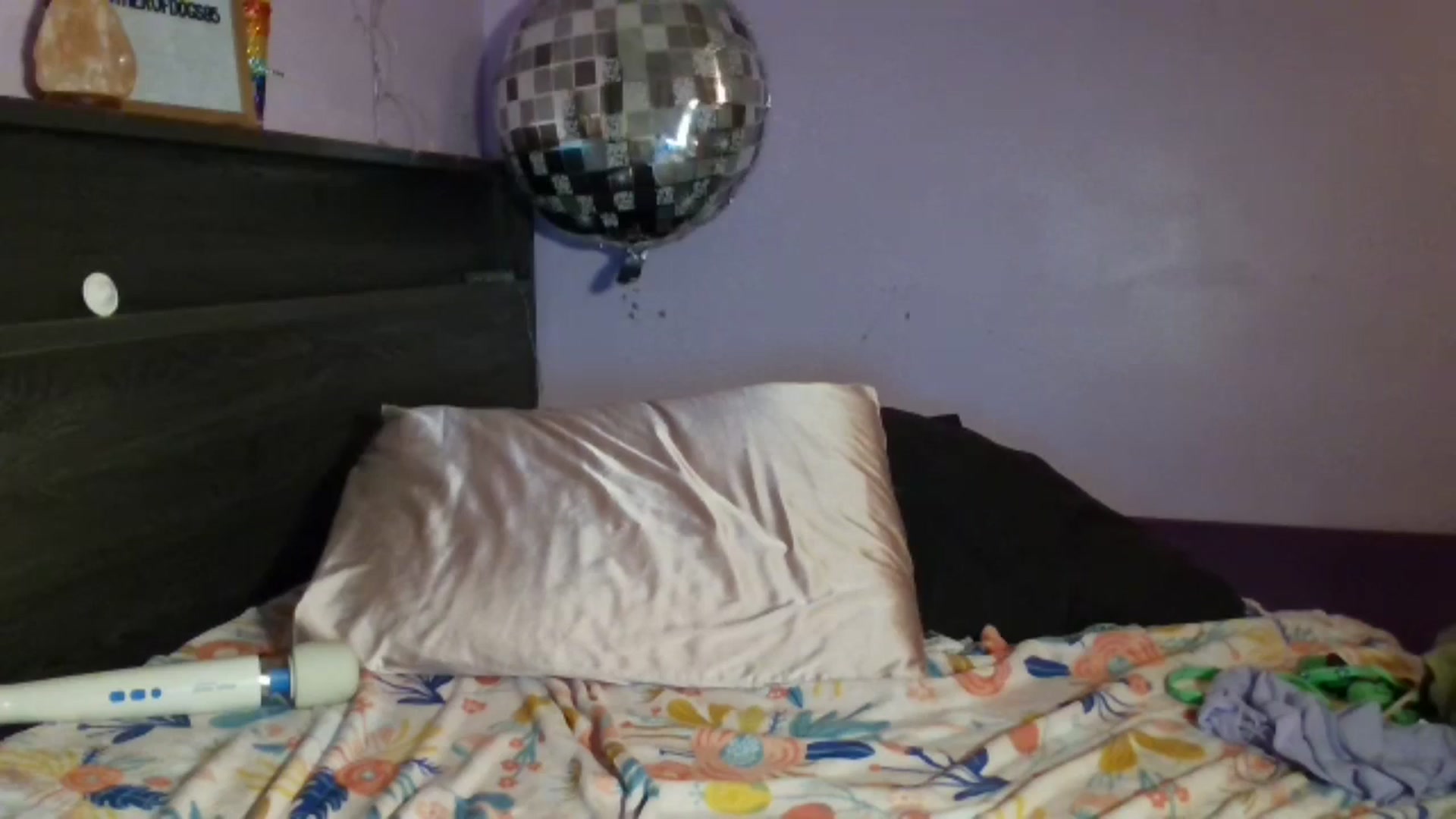 Gallery image thumbnail from EmmaHaze's myfreecams stream on, 03/24/2025, 04:12 image 9 of 20