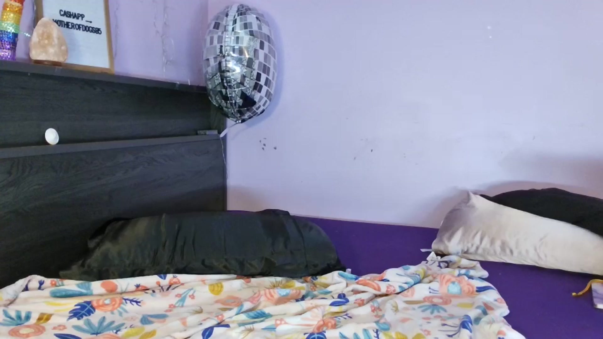 Gallery image thumbnail from EmmaHaze's myfreecams stream on, 03/26/2025, 02:52 image 19 of 20