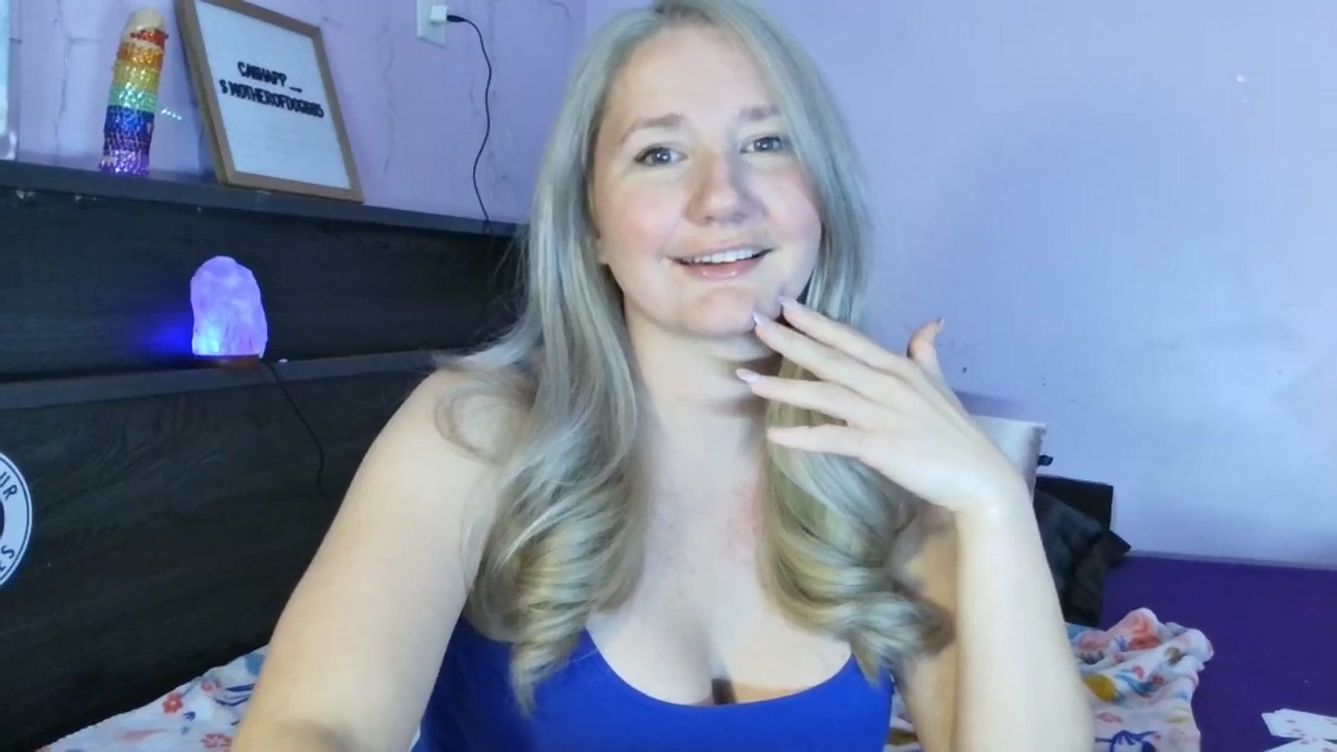 Gallery image thumbnail from EmmaHaze's myfreecams stream on, 04/11/2025, 03:48 image 7 of 20