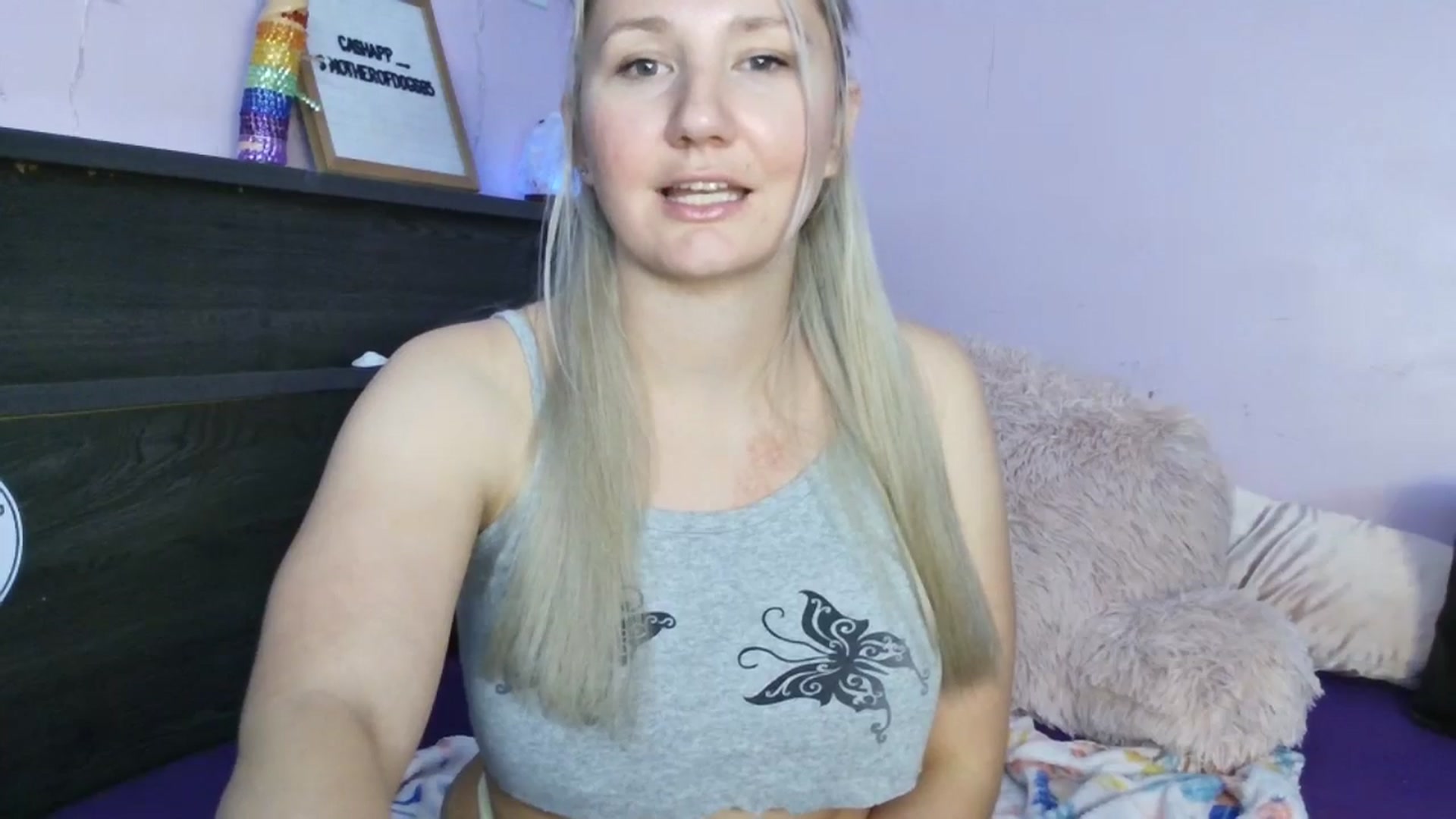 Gallery image thumbnail from EmmaHaze's myfreecams stream on, 04/28/2025, 02:42 image 20 of 20