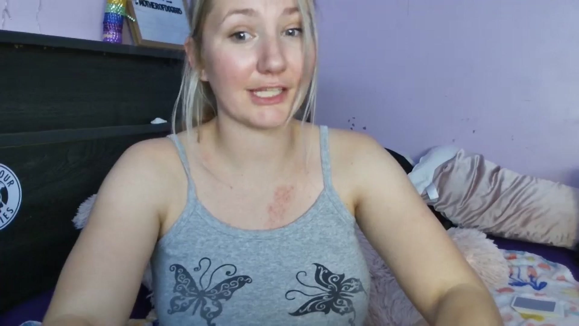 Gallery image thumbnail from EmmaHaze's myfreecams stream on, 04/28/2025, 06:06 image 19 of 20