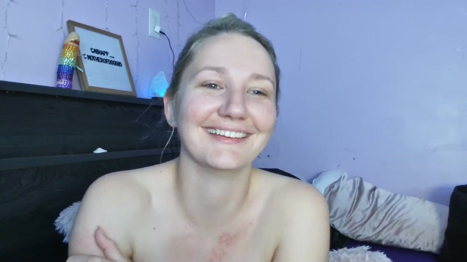 Gallery image thumbnail from EmmaHaze's myfreecams stream on, 04/28/2025, 06:41 image 4 of 20