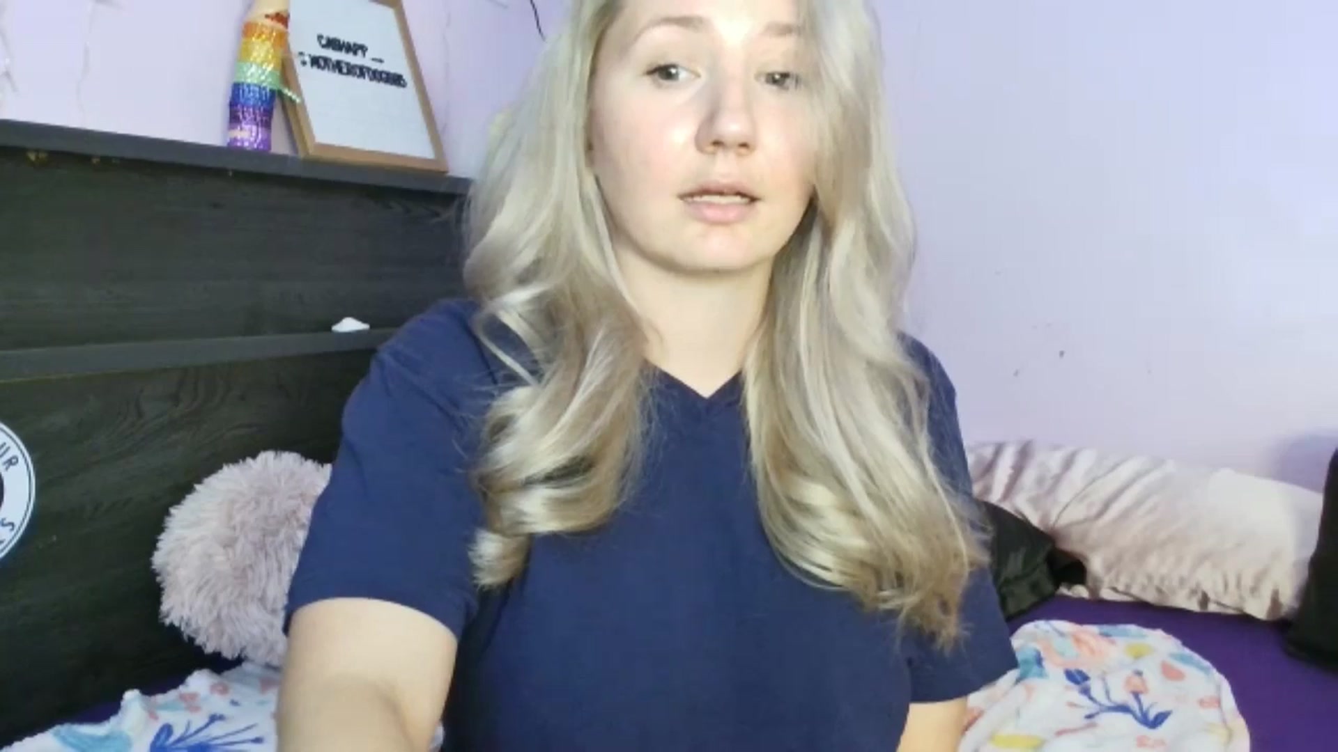 Gallery image thumbnail from EmmaHaze's myfreecams stream on, 04/29/2025, 02:59 image 11 of 20