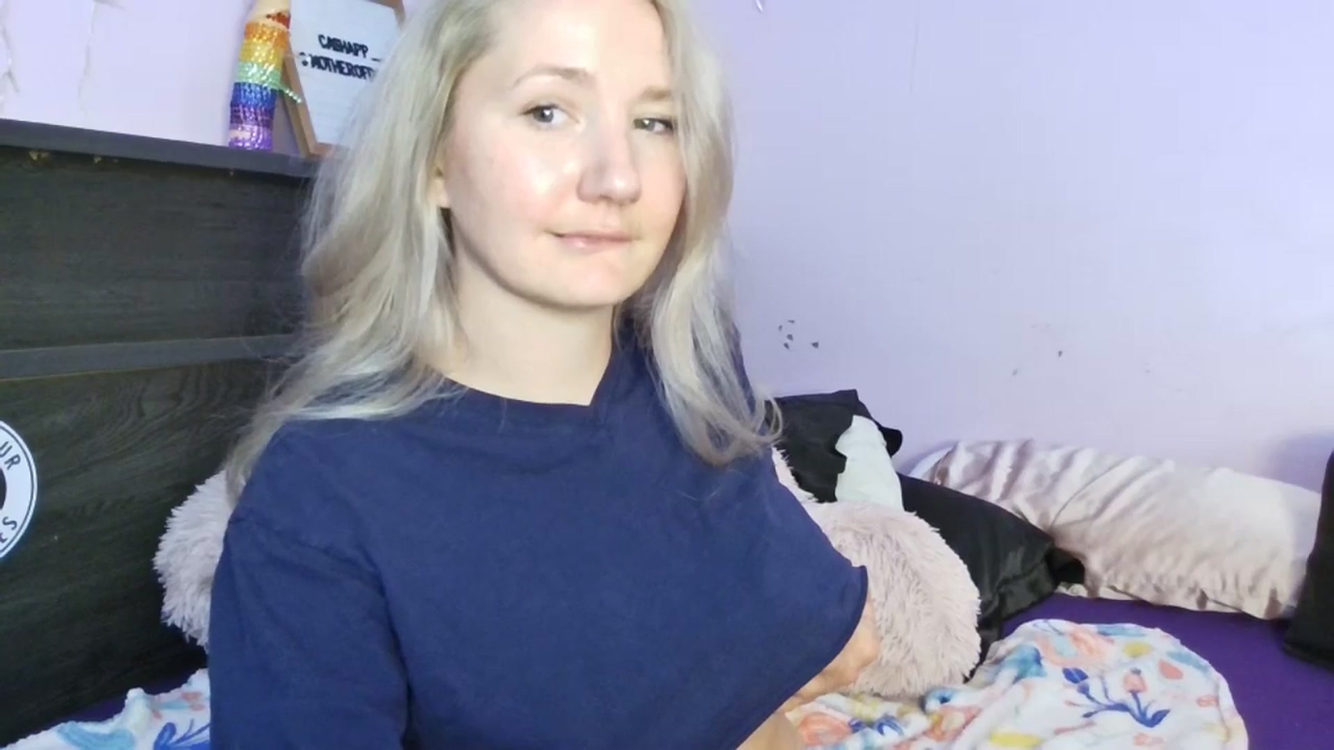 Gallery image thumbnail from EmmaHaze's myfreecams stream on, 04/29/2025, 02:59 image 2 of 20