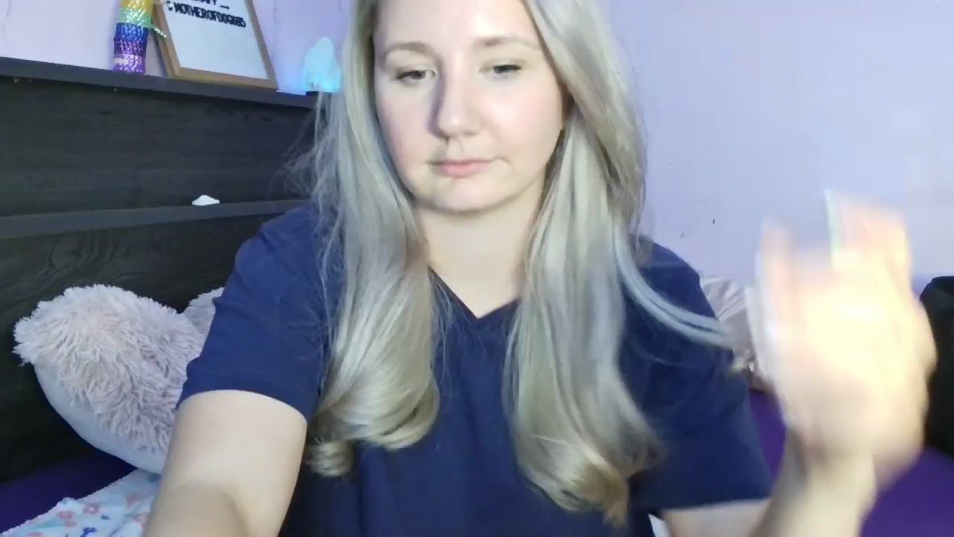 Gallery image thumbnail from EmmaHaze's myfreecams stream on, 04/29/2025, 06:40 image 1 of 20