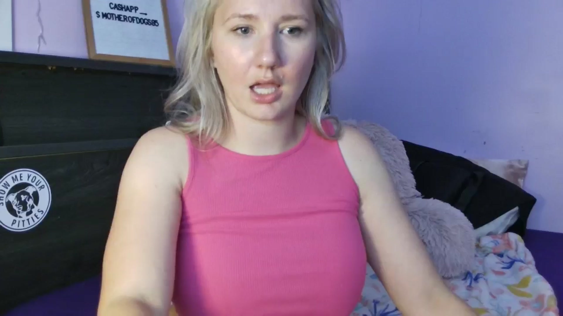 Gallery image thumbnail from EmmaHaze's myfreecams stream on, 05/28/2025, 06:21 image 4 of 20