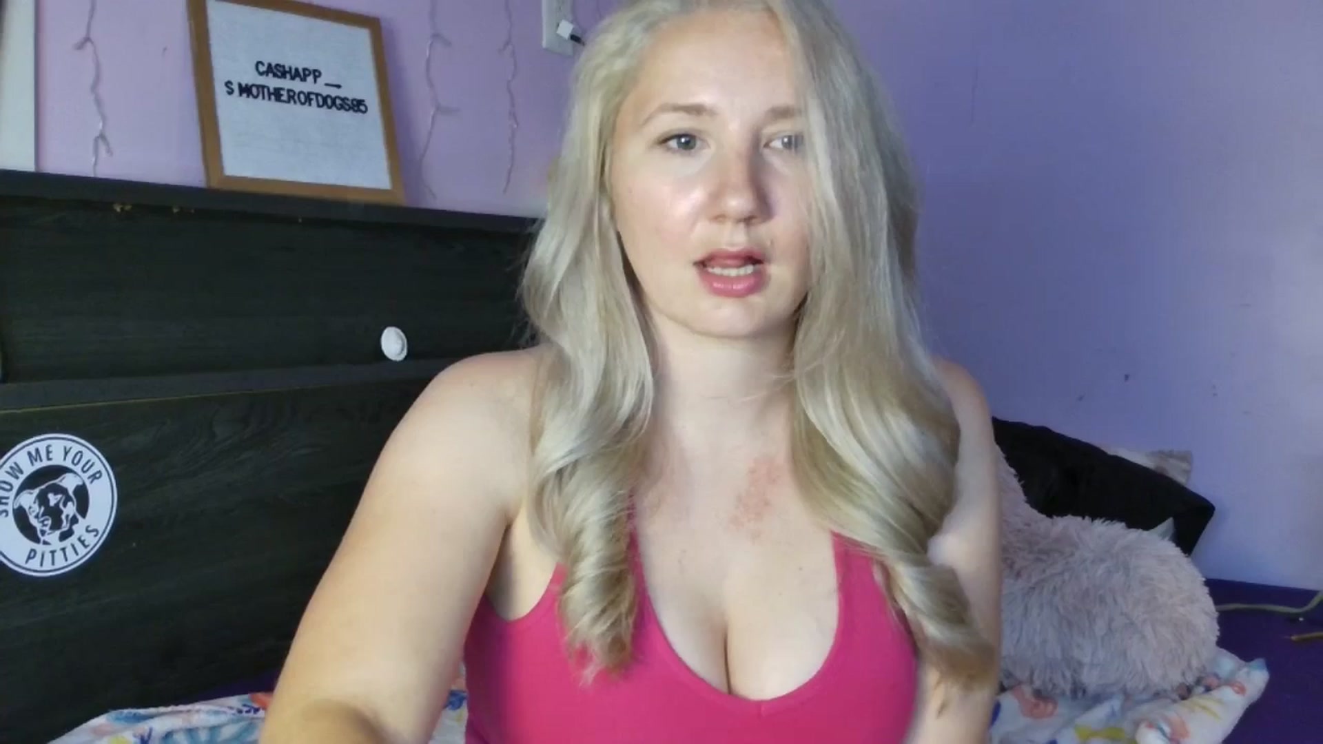 Gallery image thumbnail from EmmaHaze's myfreecams stream on, 05/30/2025, 03:01 image 12 of 20
