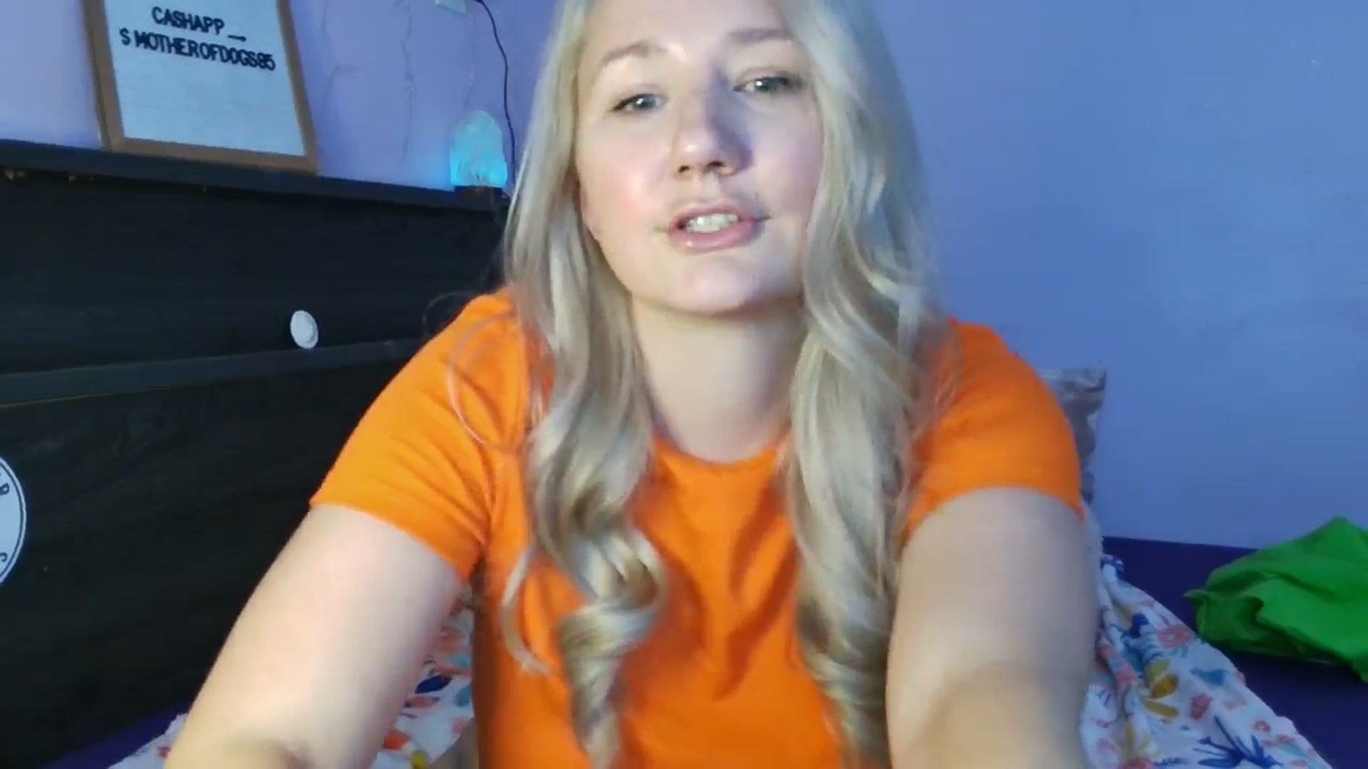 Gallery image thumbnail from EmmaHaze's myfreecams stream on, 06/02/2025, 03:28 image 6 of 20