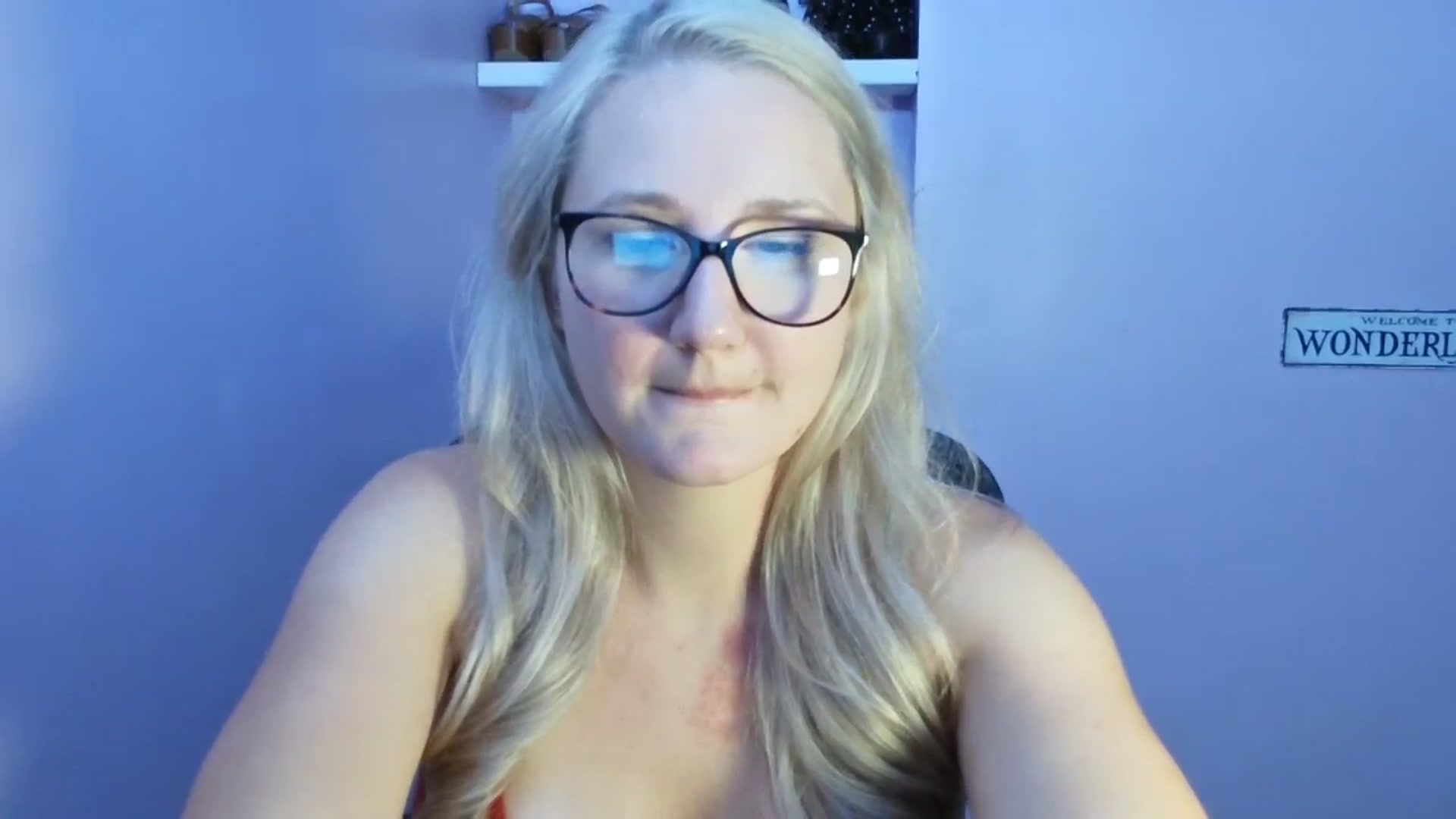 Gallery image thumbnail from EmmaHaze's myfreecams stream on, 08/07/2025, 07:57 image 15 of 20