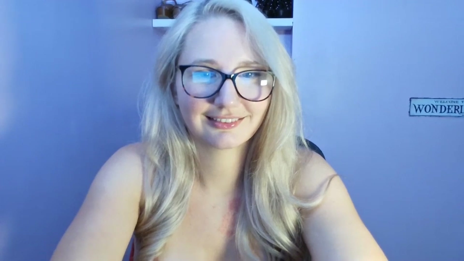 Gallery image thumbnail from EmmaHaze's myfreecams stream on, 08/07/2025, 07:57 image 14 of 20