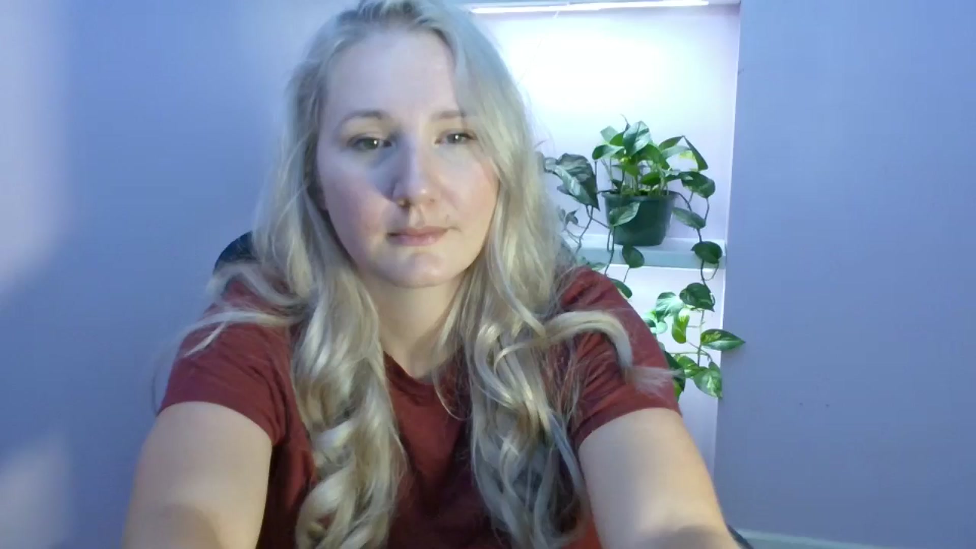 Gallery image thumbnail from EmmaHaze's myfreecams stream on, 08/16/2025, 04:22 image 3 of 20