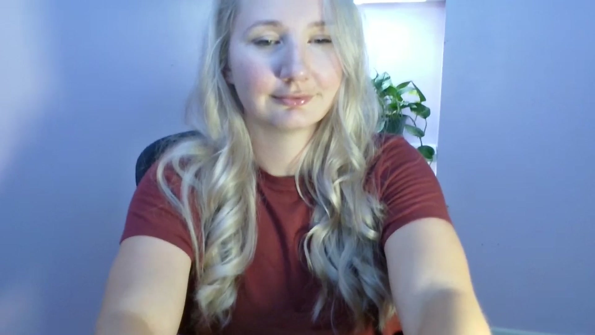 Gallery image thumbnail from EmmaHaze's myfreecams stream on, 08/16/2025, 04:22 image 9 of 20