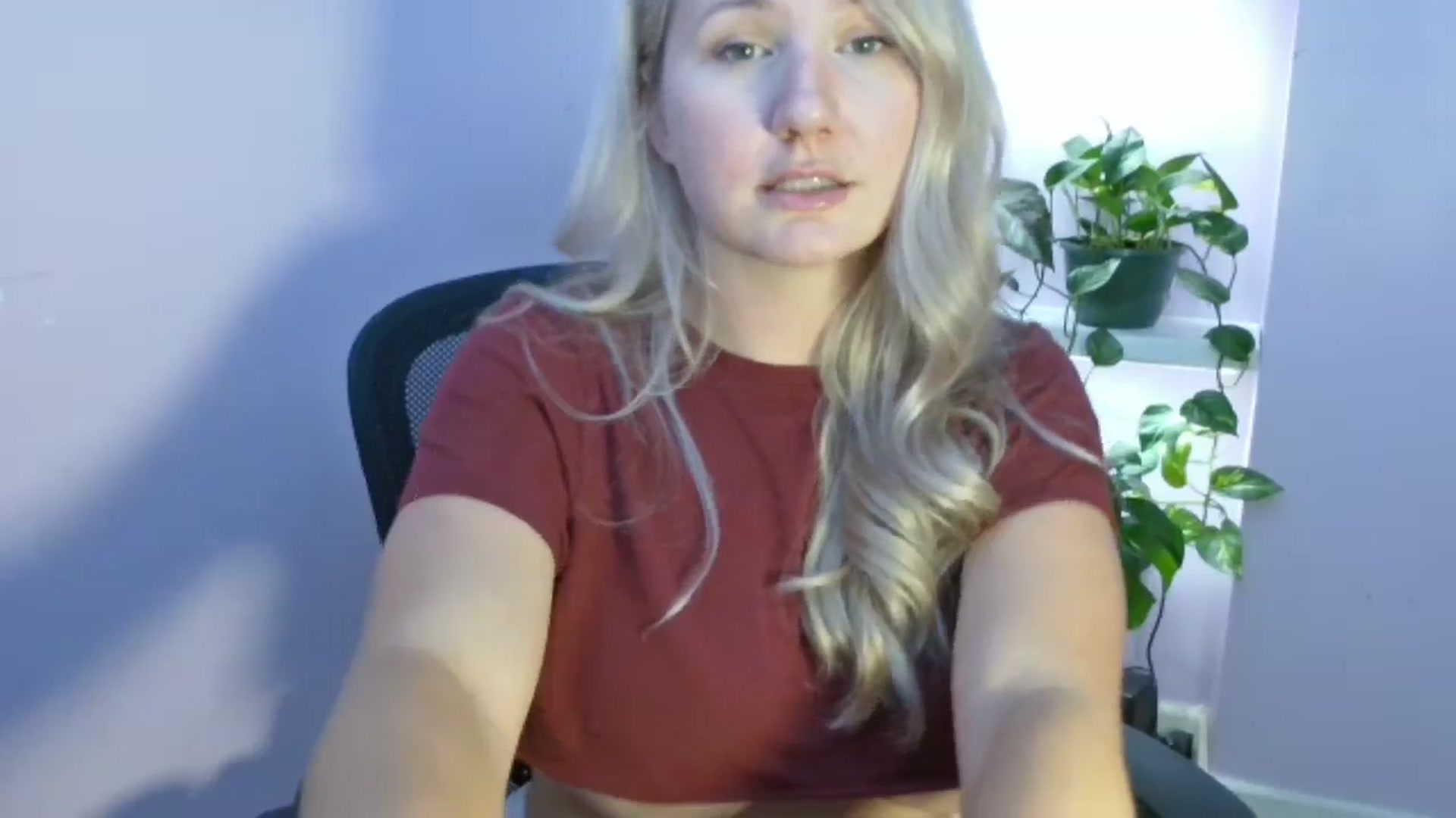 Gallery image thumbnail from EmmaHaze's myfreecams stream on, 08/16/2025, 06:12 image 17 of 20