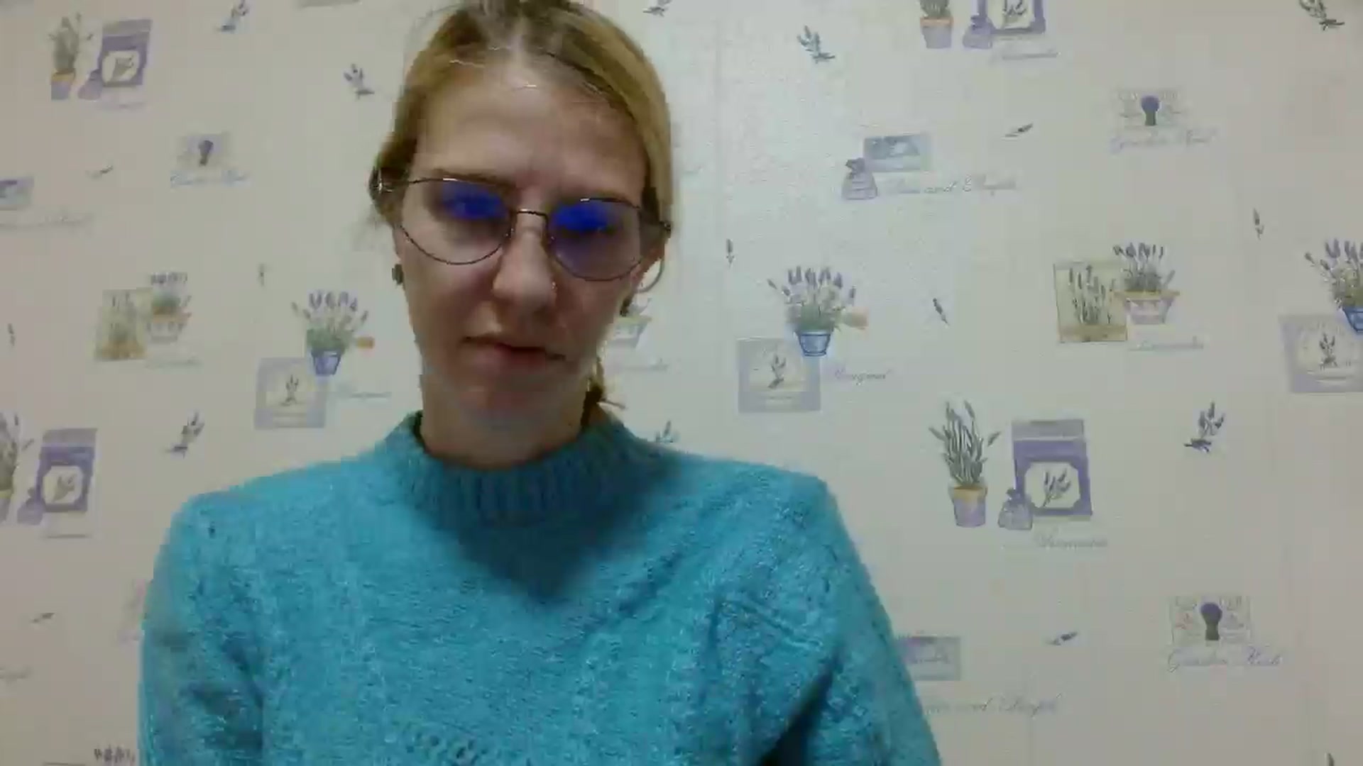 Gallery image thumbnail from EmmaKriss's myfreecams stream on, 12/16/2024, 17:51 image 19 of 20