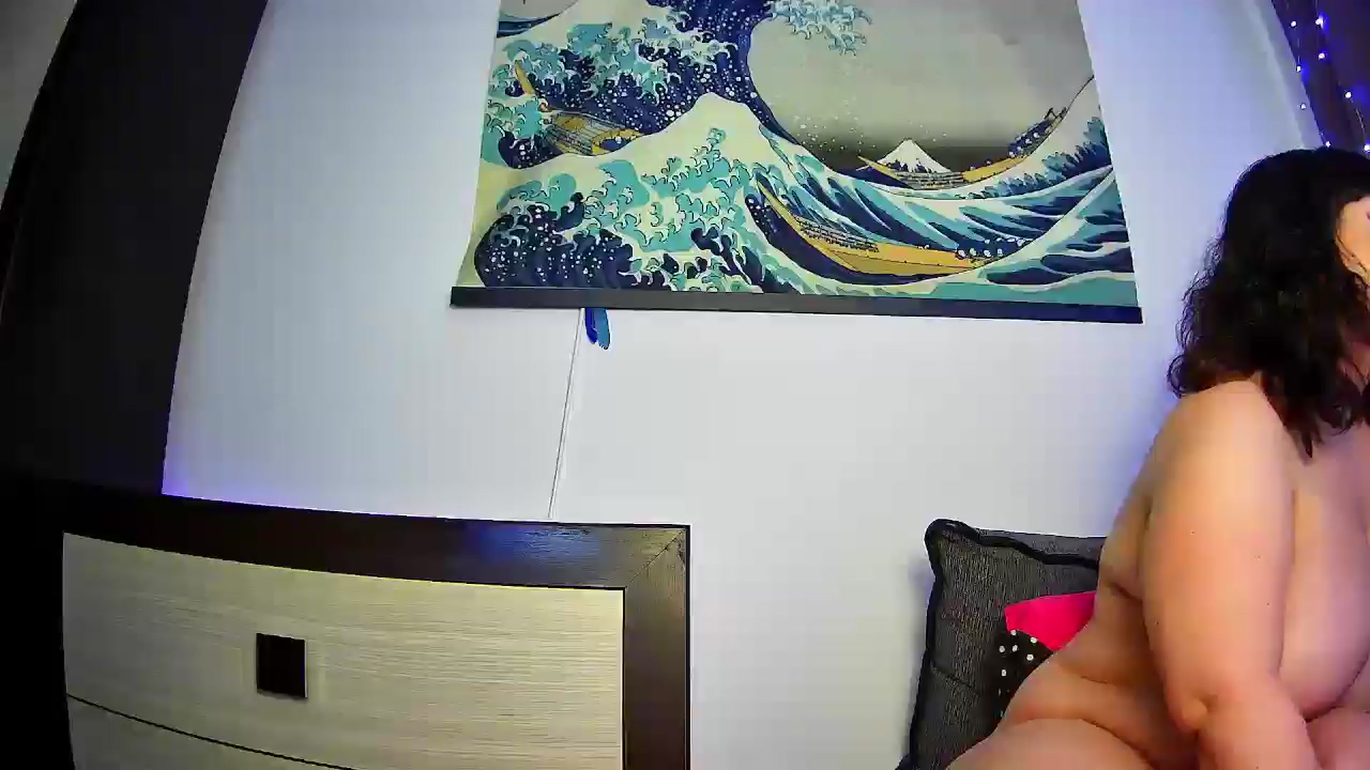 Gallery image thumbnail from EmmaKros's myfreecams stream on, 04/20/2025, 12:03 image 9 of 20