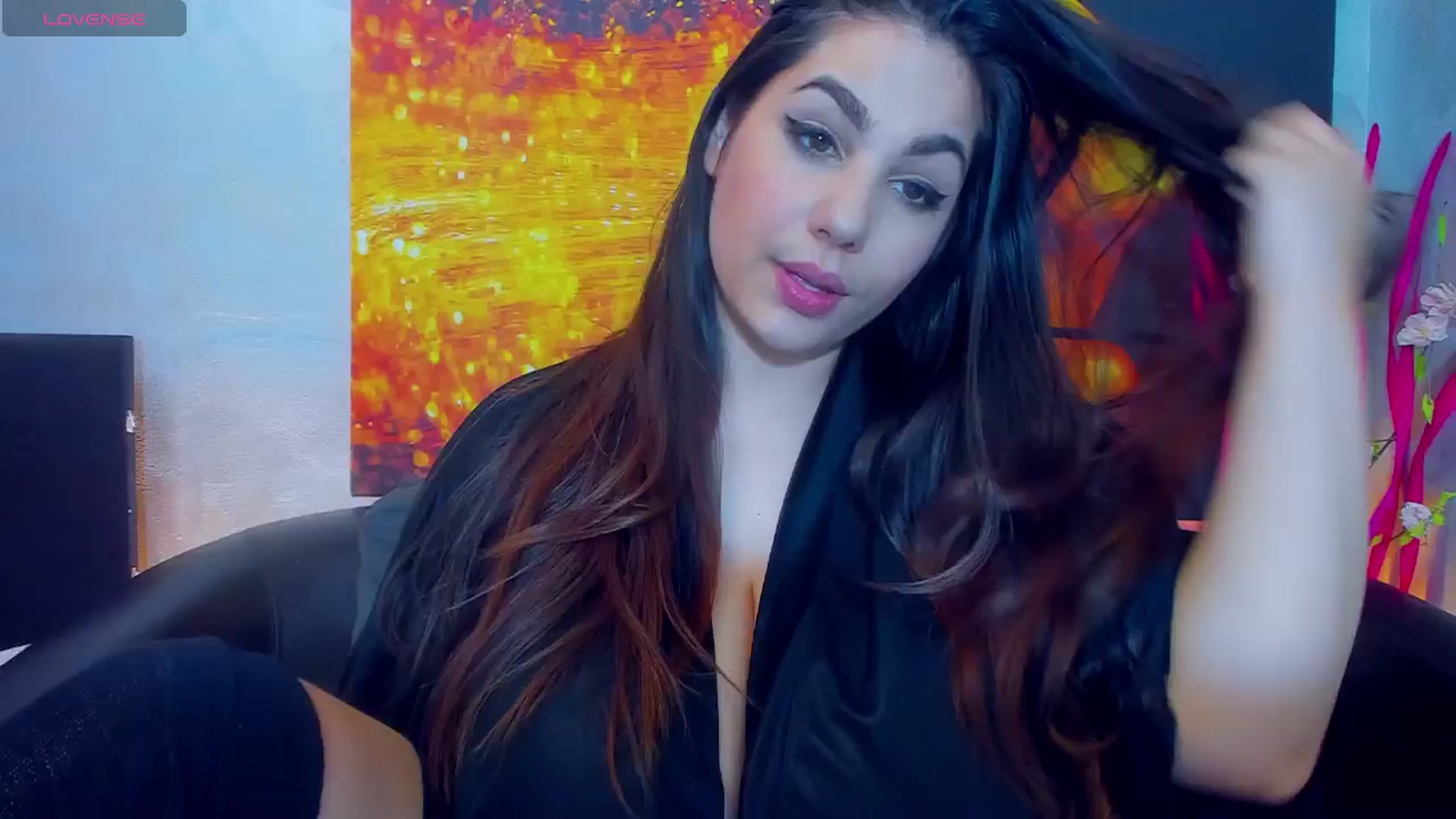 Gallery image thumbnail from EmmaMm's myfreecams stream on, 12/12/2024, 11:08 image 14 of 20