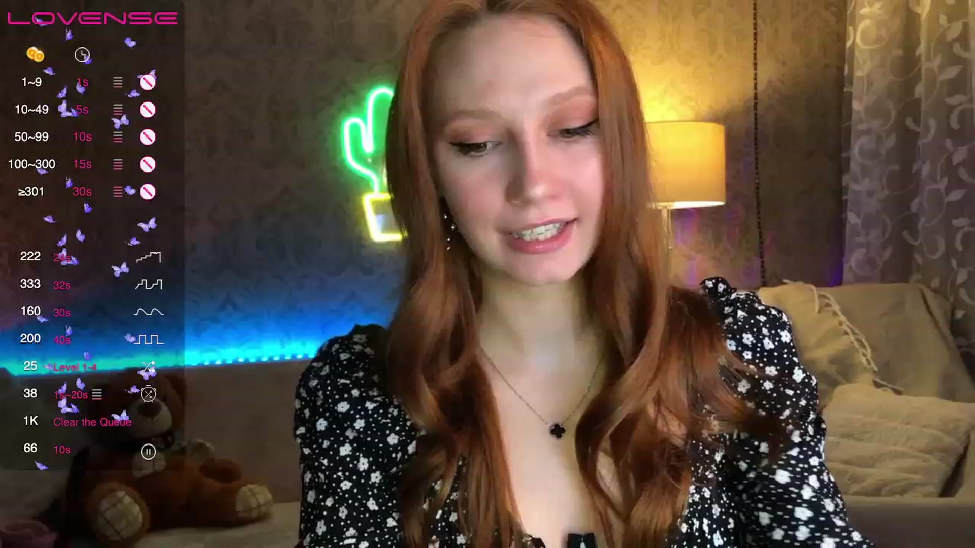 Gallery image thumbnail from EmmaRedFox's myfreecams stream on, 02/03/2023, 20:24 image 3 of 20