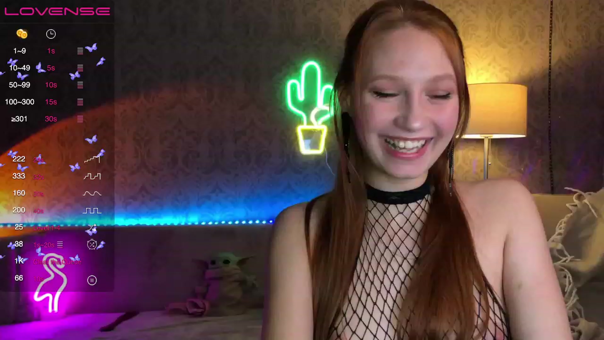 Gallery image thumbnail from EmmaRedFox's myfreecams stream on, 02/04/2023, 19:54 image 1 of 20