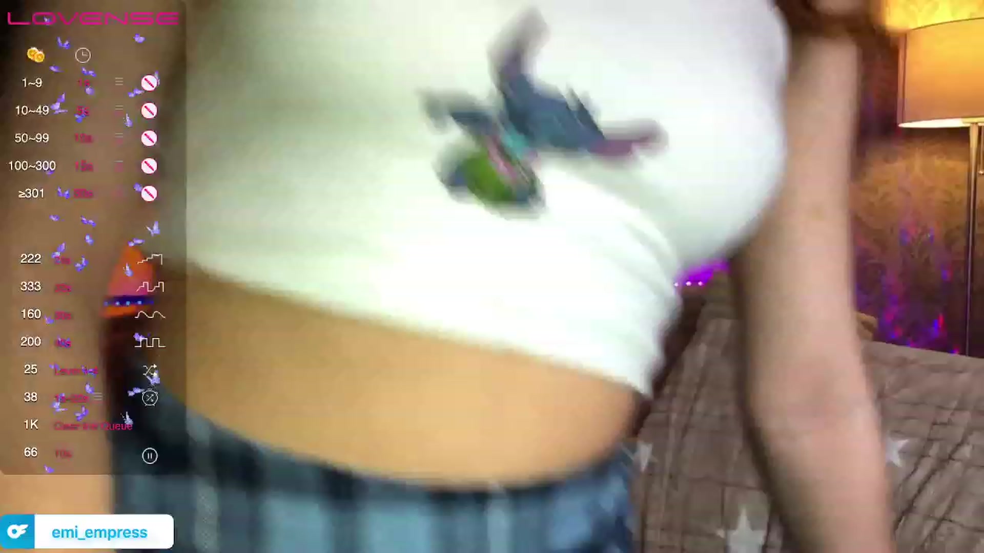 Gallery image thumbnail from EmmaRedFox's myfreecams stream on, 02/06/2023, 22:11 image 3 of 20
