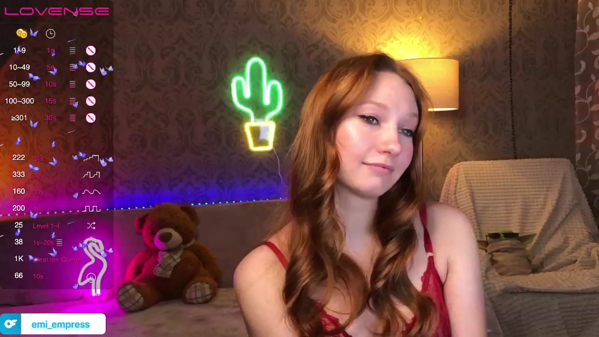 Gallery image thumbnail from EmmaRedFox's myfreecams stream on, 02/13/2023, 21:08 image 16 of 20