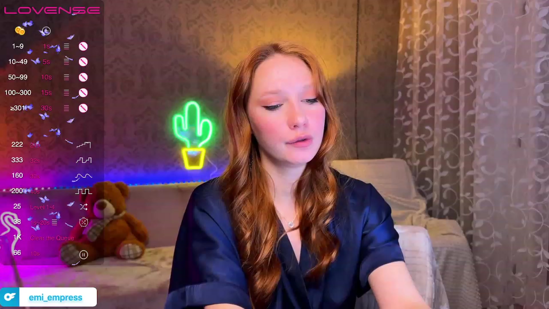 Gallery image thumbnail from EmmaRedFox's myfreecams stream on, 02/15/2023, 22:09 image 6 of 20