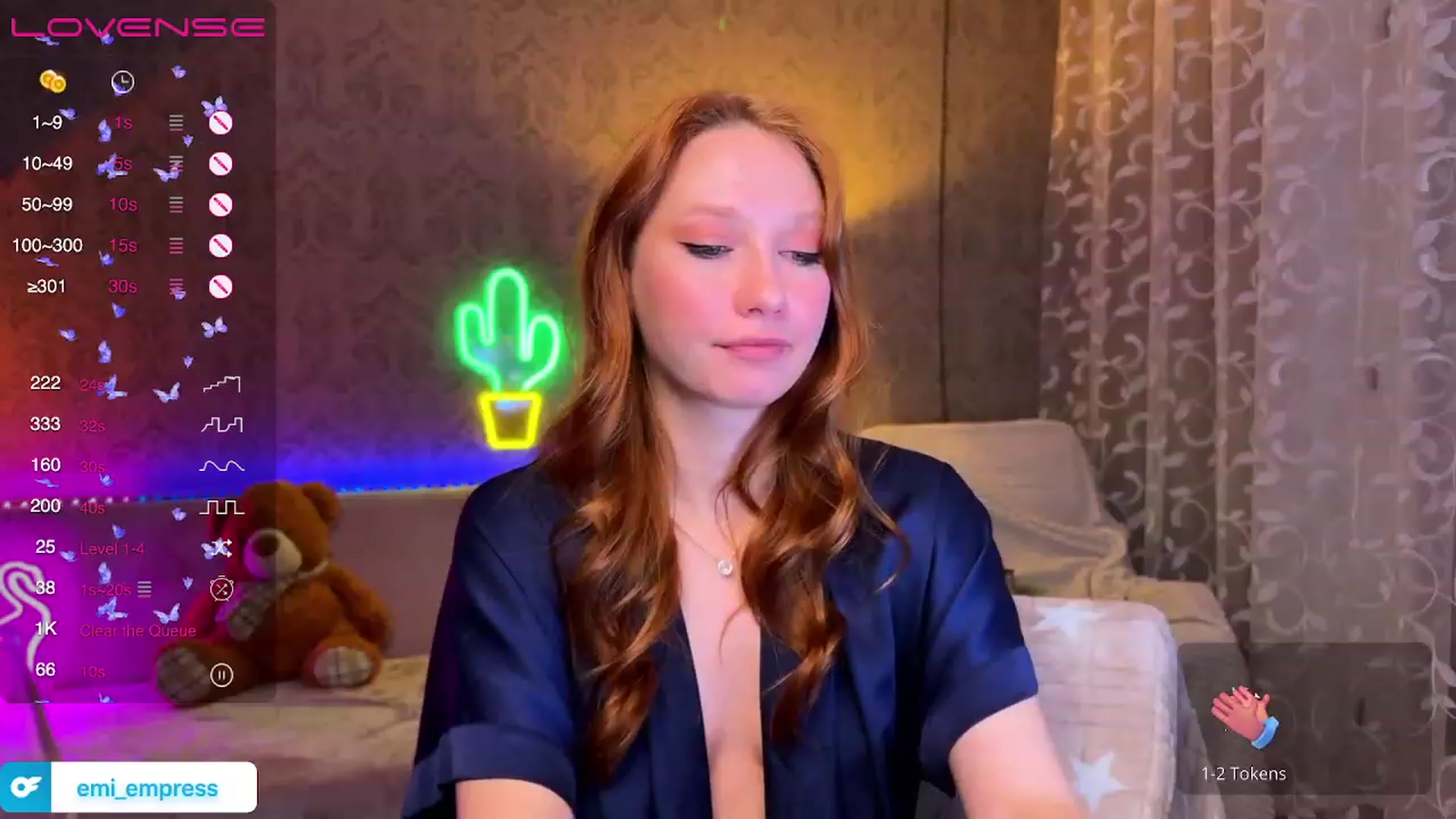 Gallery image thumbnail from EmmaRedFox's myfreecams stream on, 02/15/2023, 22:09 image 15 of 20