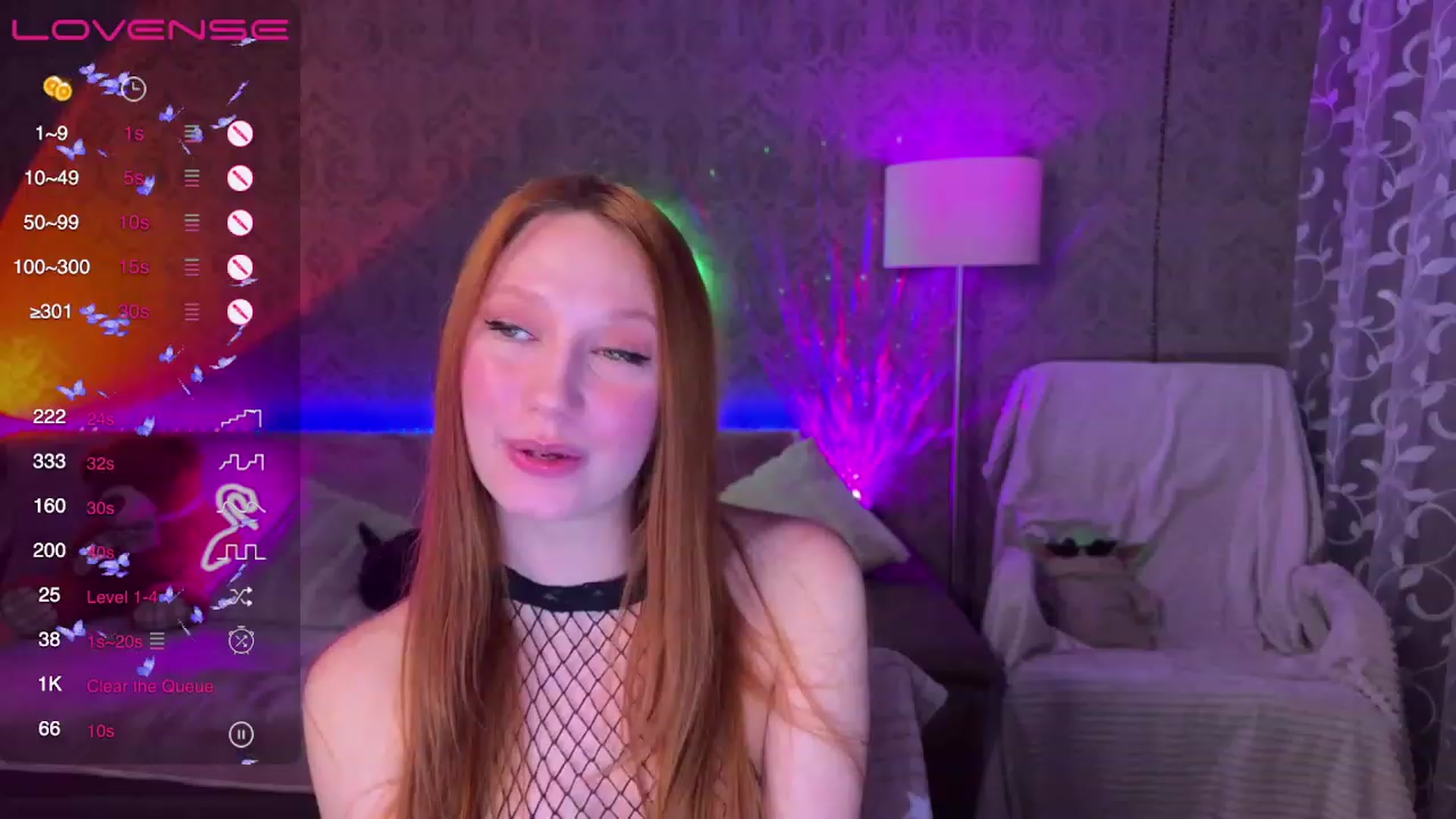 Gallery image thumbnail from EmmaRedFox's myfreecams stream on, 02/23/2023, 21:43 image 2 of 20