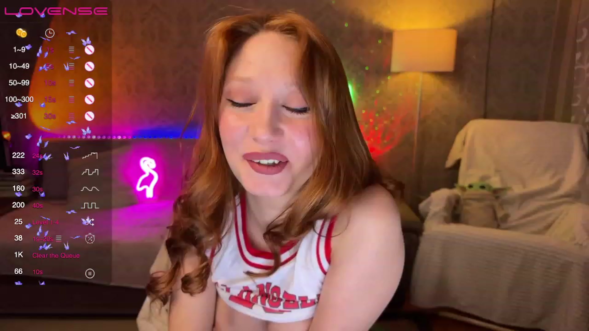 Gallery image thumbnail from EmmaRedFox's myfreecams stream on, 03/02/2023, 20:25 image 16 of 20
