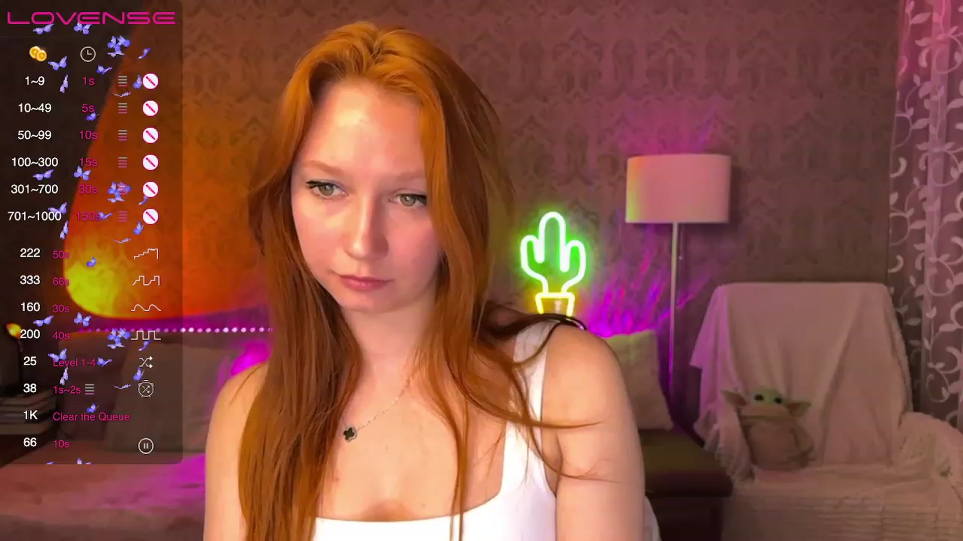 Gallery image thumbnail from EmmaRedFox's myfreecams stream on, 04/09/2023, 19:31 image 3 of 20
