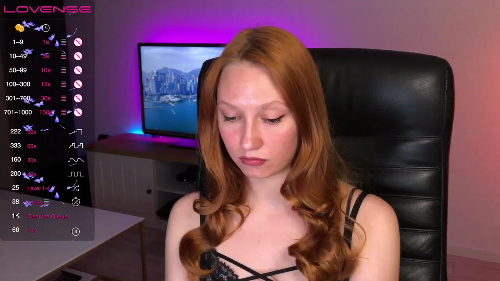 Gallery image thumbnail from EmmaRedFox's myfreecams stream on, 05/25/2023, 20:16 image 11 of 20