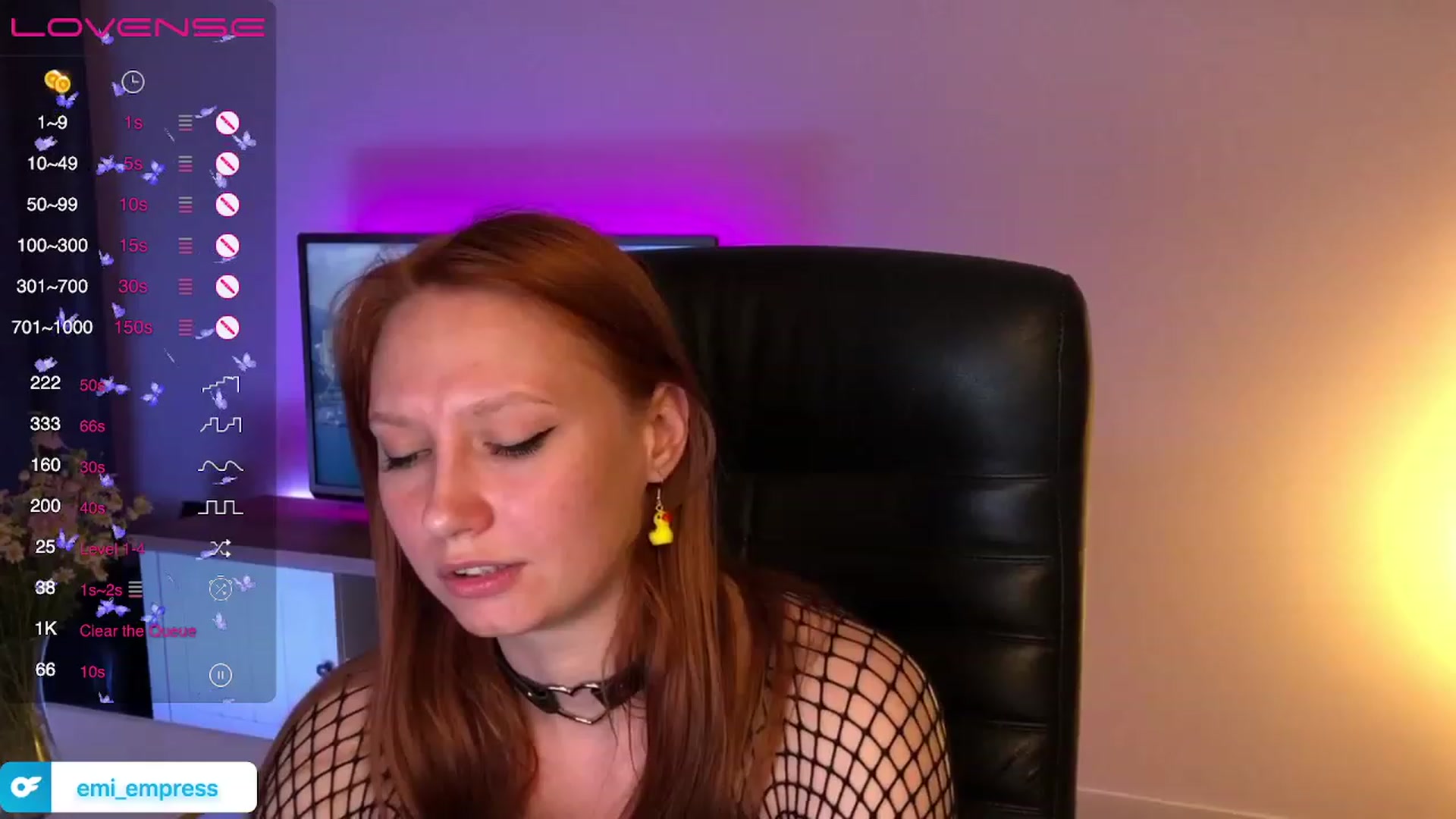 Gallery image thumbnail from EmmaRedFox's myfreecams stream on, 05/27/2023, 20:26 image 19 of 20