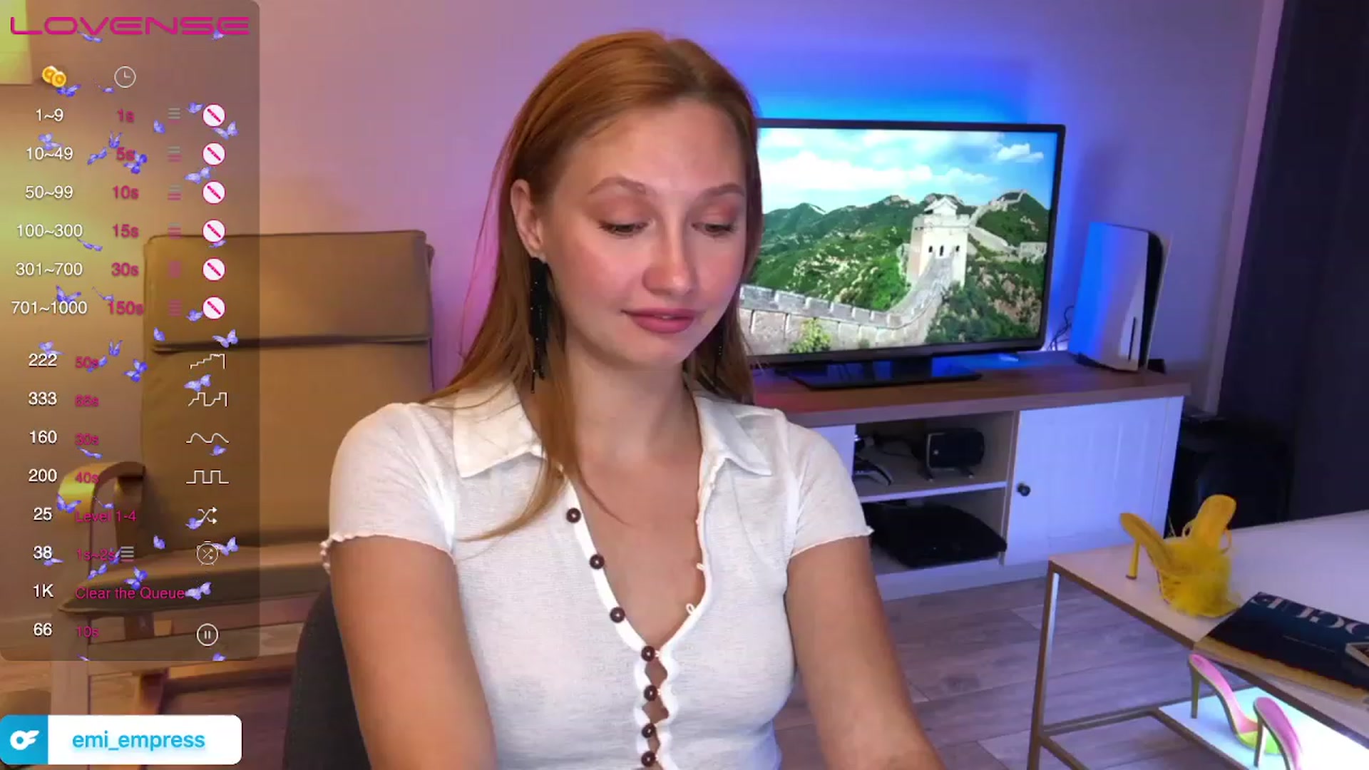 Gallery image thumbnail from EmmaRedFox's myfreecams stream on, 07/07/2023, 20:51 image 7 of 20