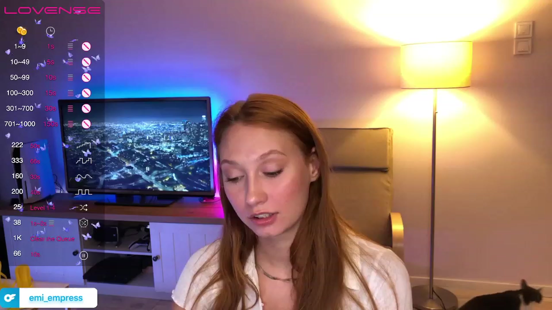 Gallery image thumbnail from EmmaRedFox's myfreecams stream on, 07/08/2023, 18:55 image 17 of 20