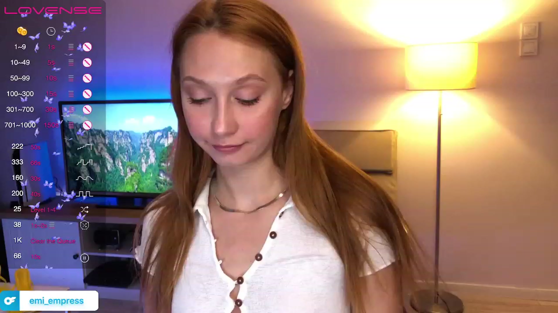 Gallery image thumbnail from EmmaRedFox's myfreecams stream on, 07/08/2023, 18:55 image 13 of 20